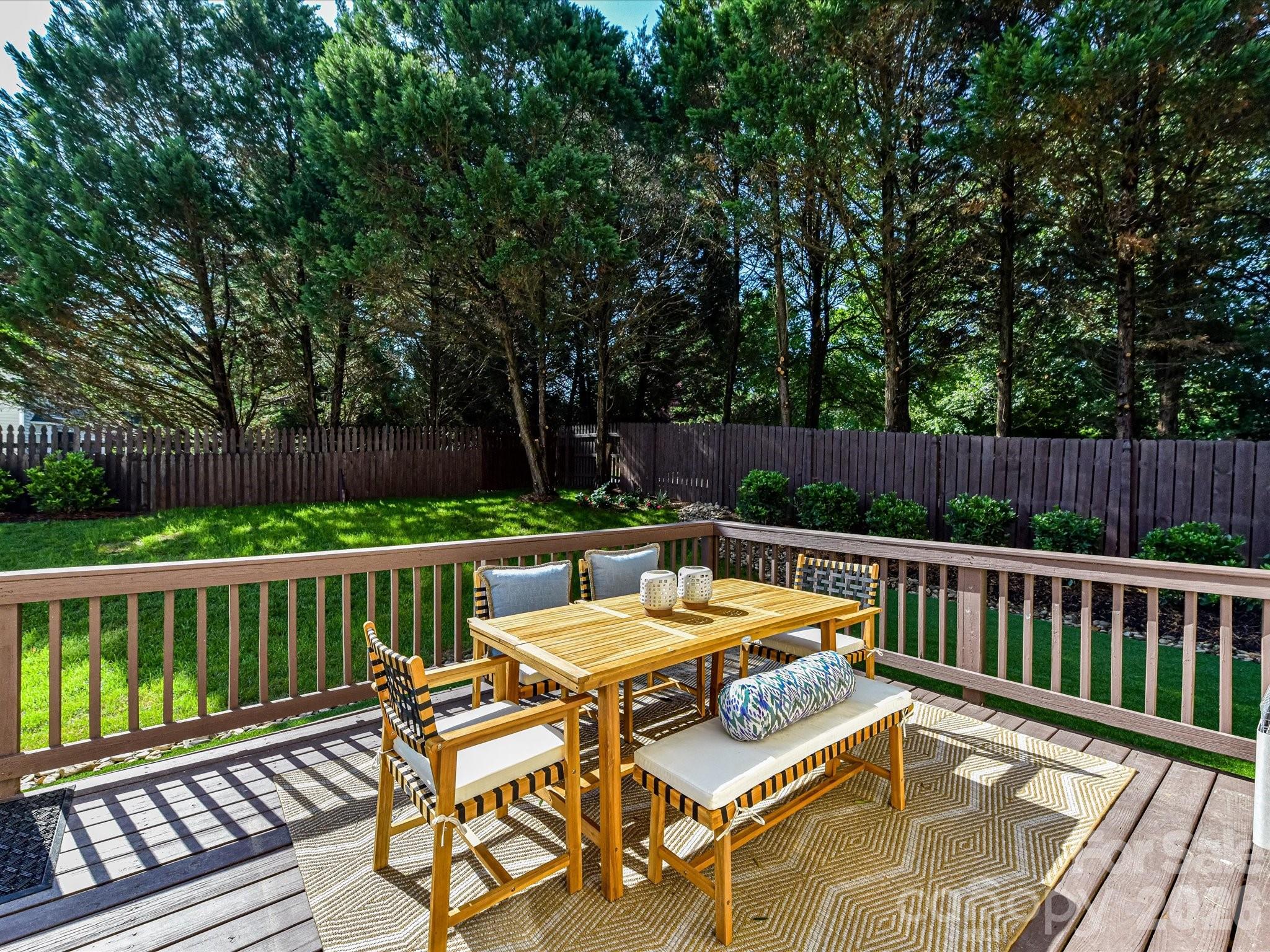 10513 Orchid Hill Lane — Charlotte