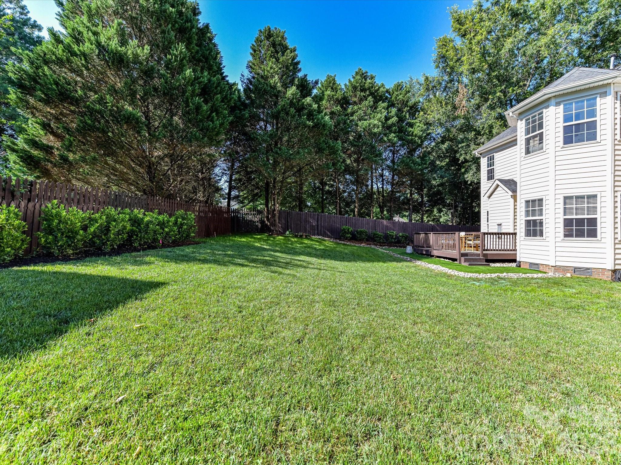 10513 Orchid Hill Lane — Charlotte