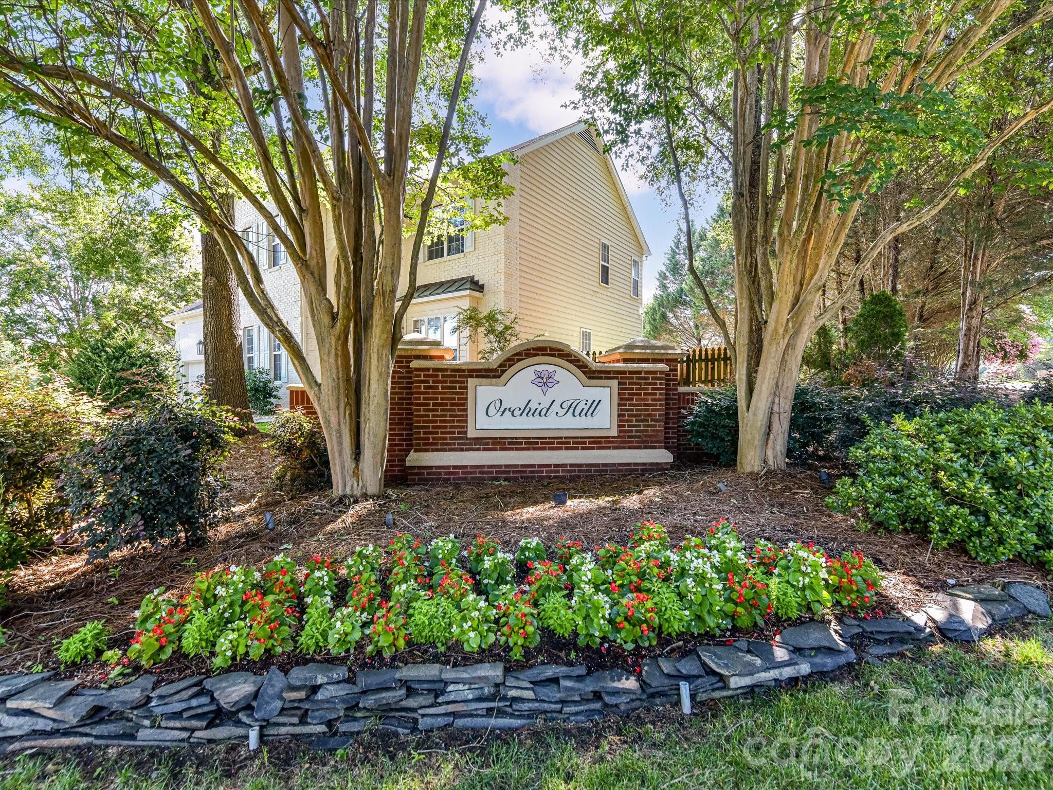 10513 Orchid Hill Lane — Charlotte