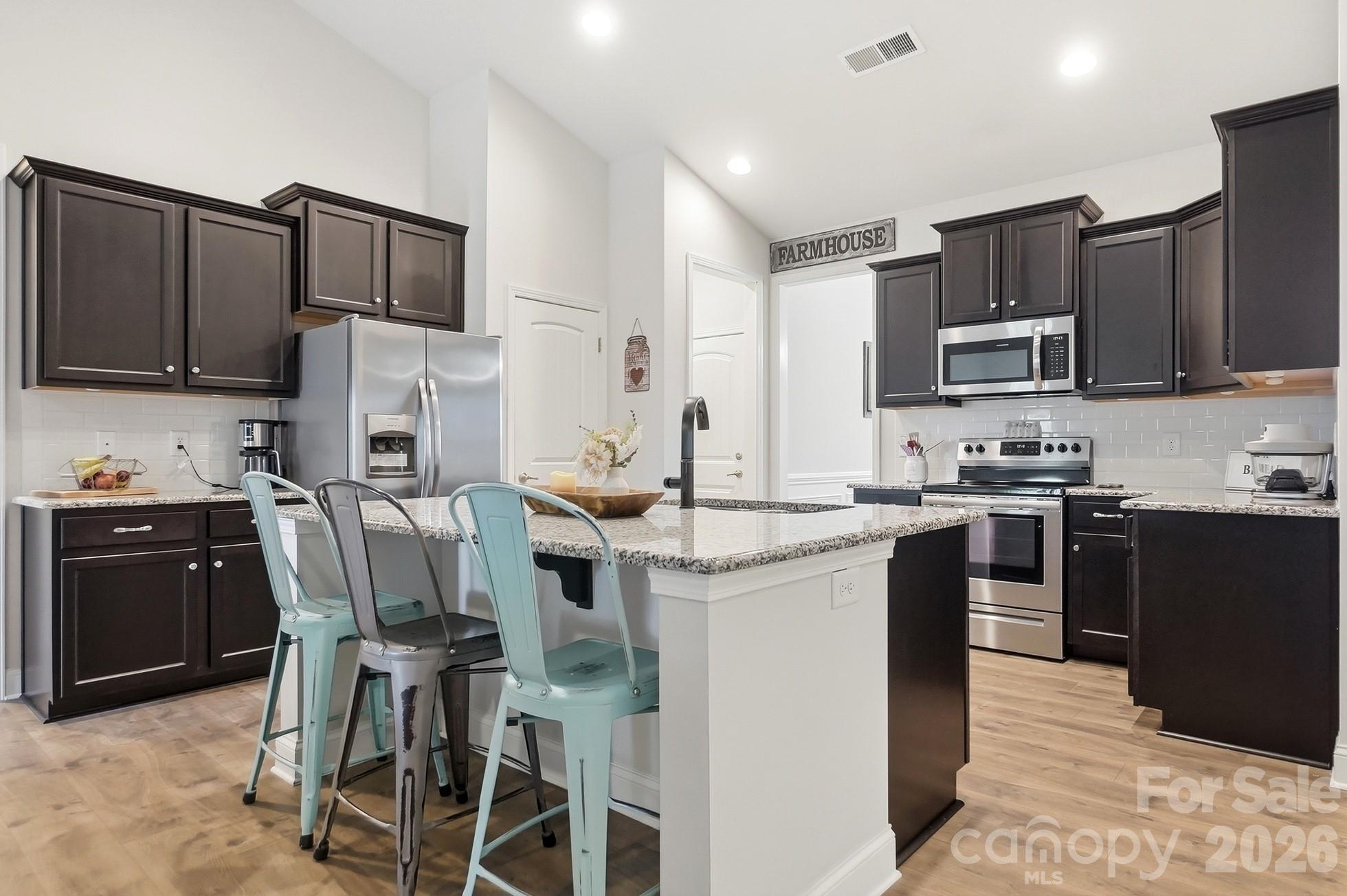 7166 Barleywood Drive — Locust