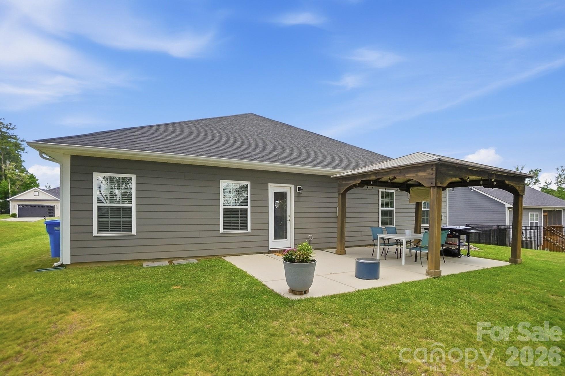 7166 Barleywood Drive — Locust
