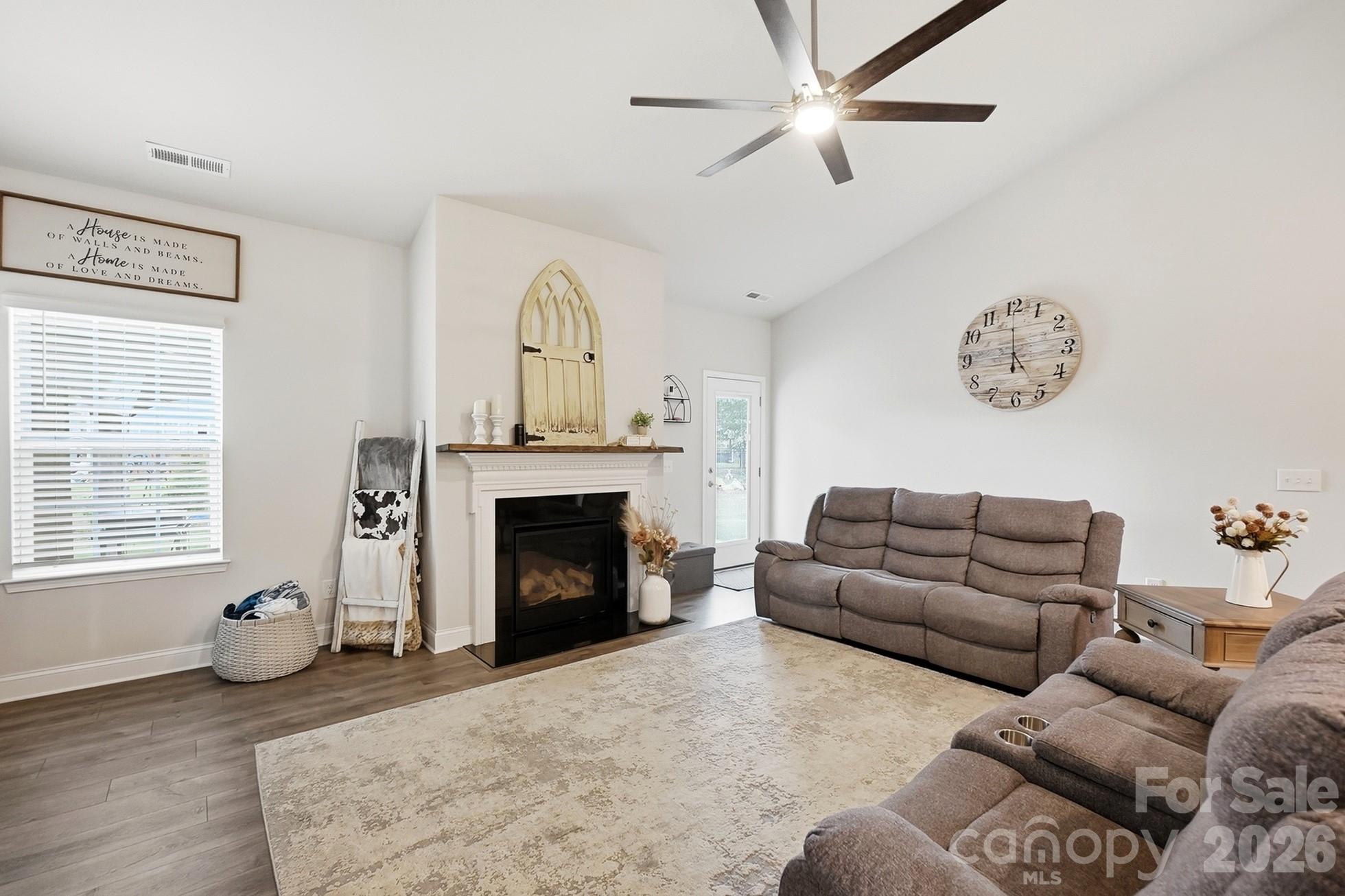 7166 Barleywood Drive — Locust