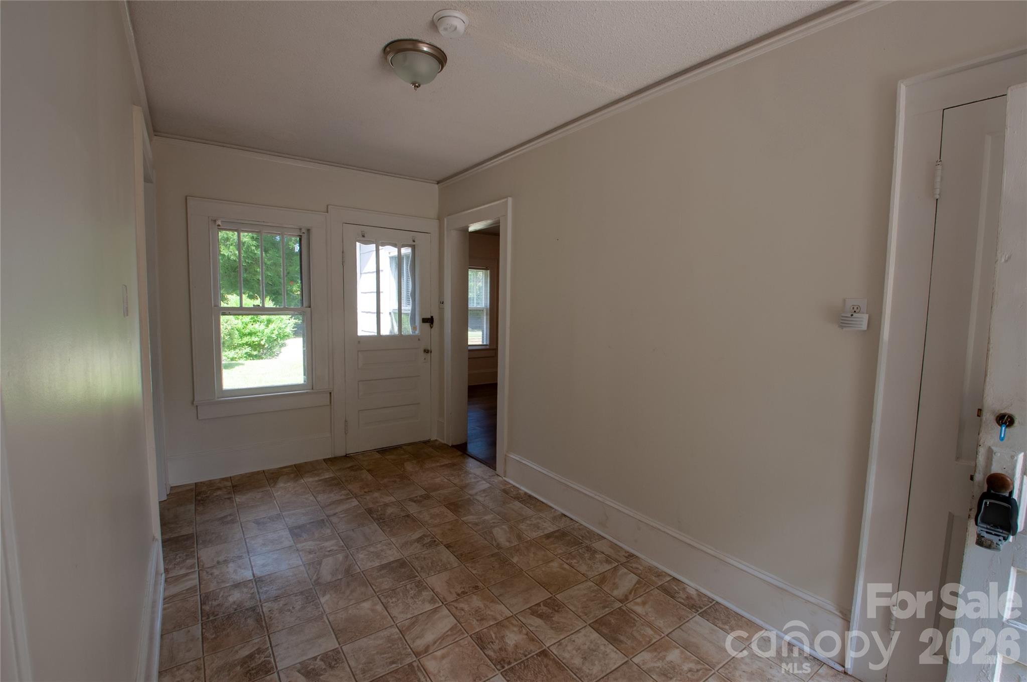 2505 Shelton Avenue — Statesville