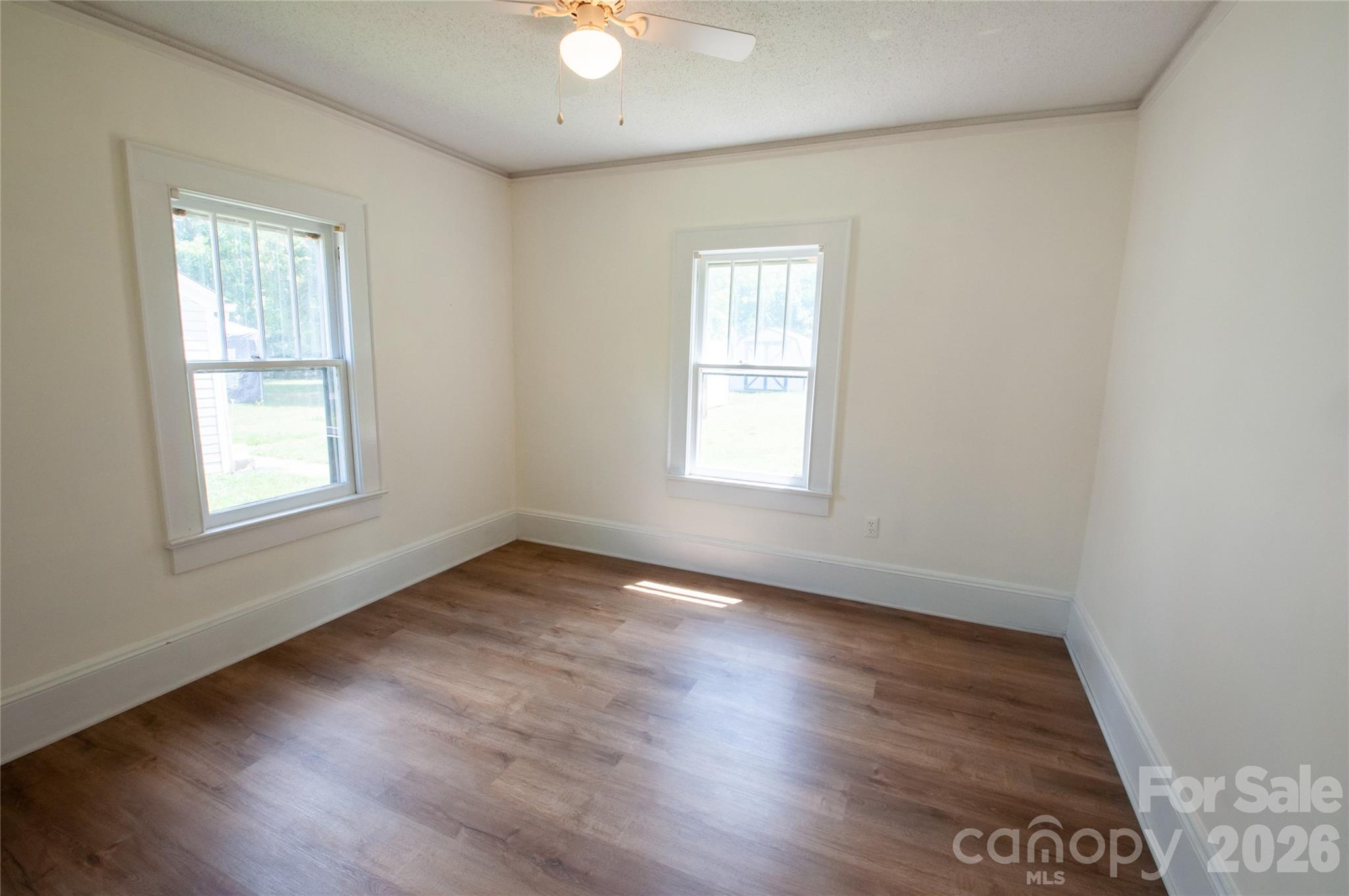 2505 Shelton Avenue — Statesville