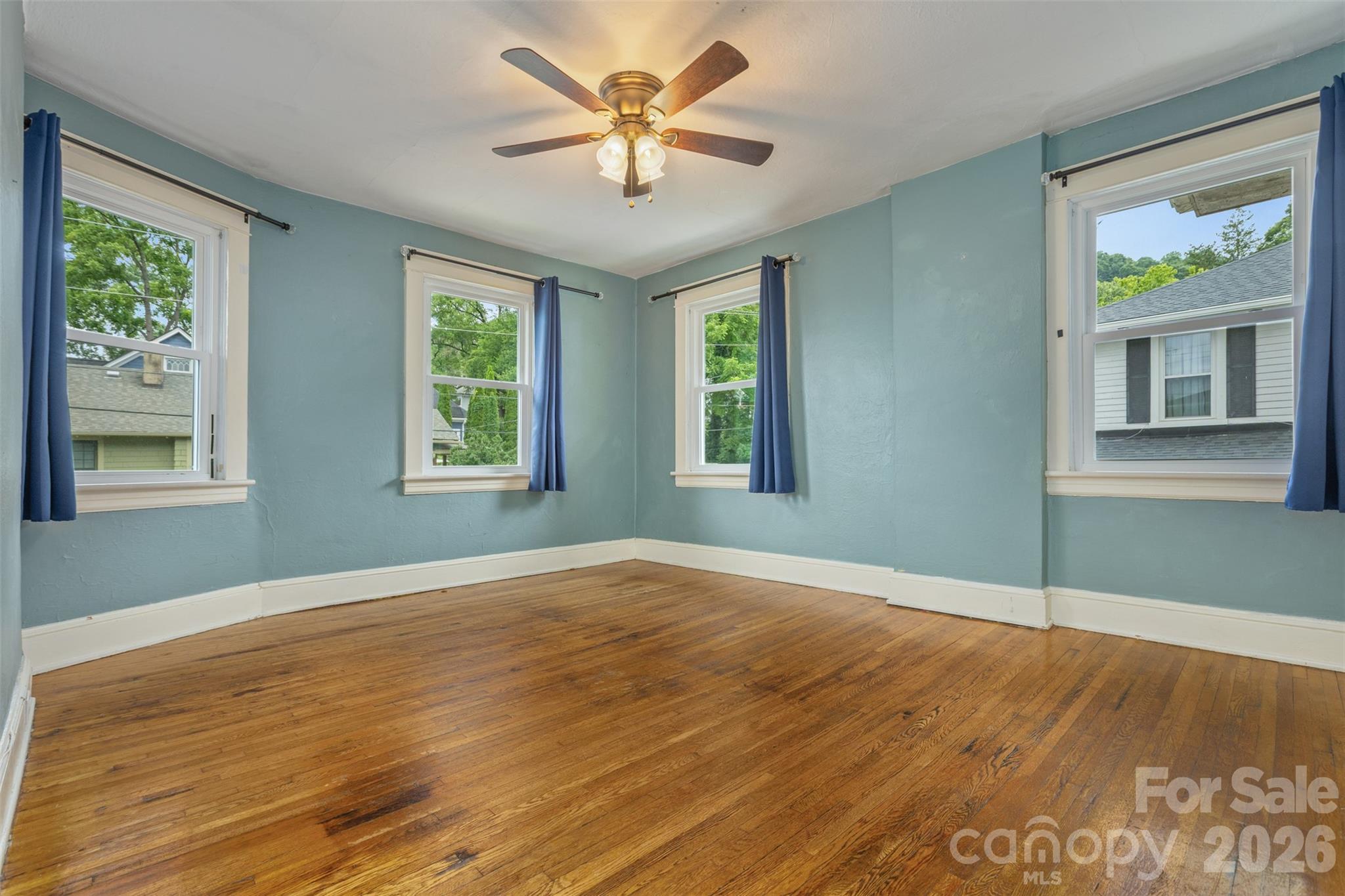 74 Arlington Street — Asheville