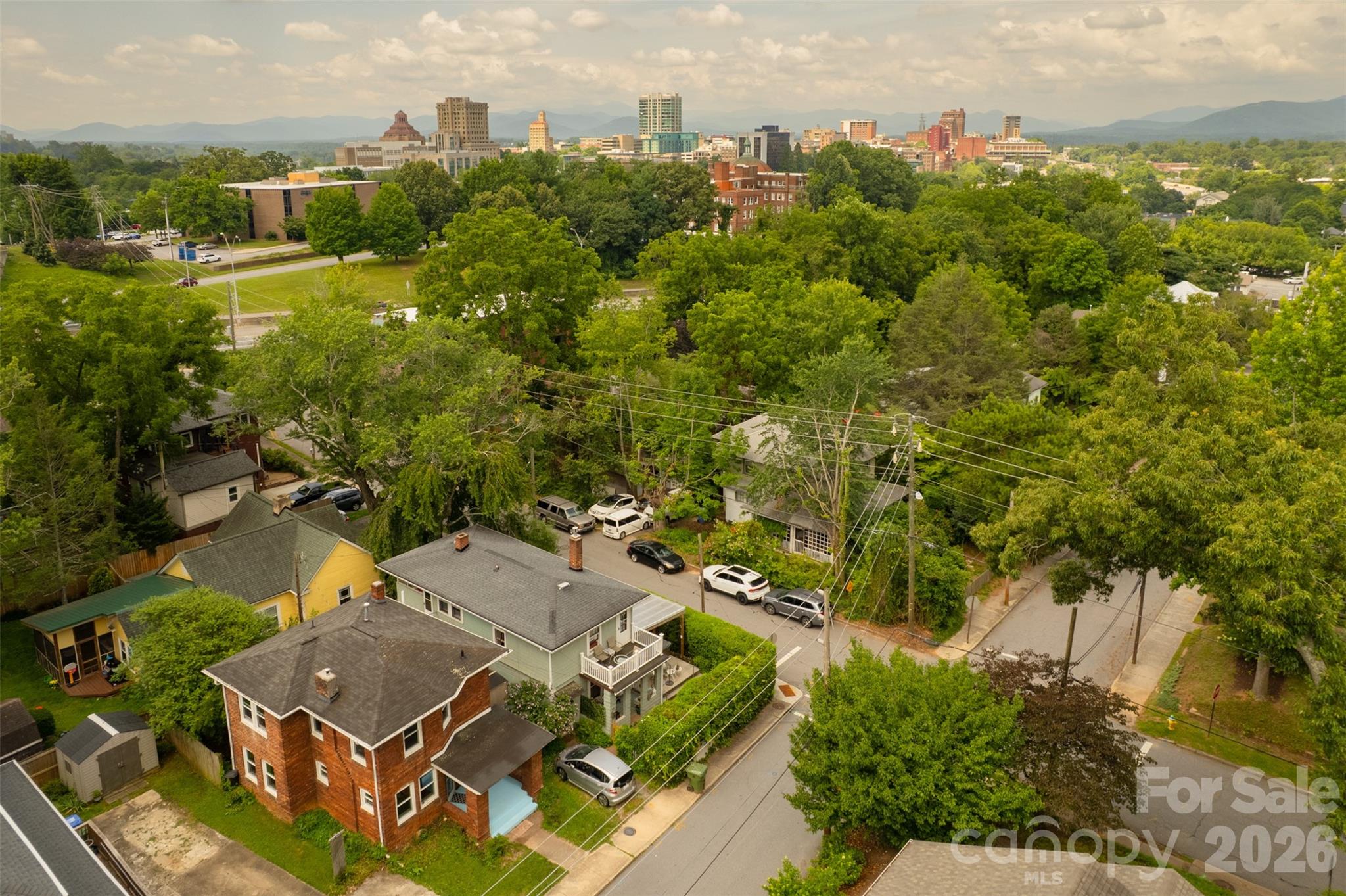 74 Arlington Street — Asheville