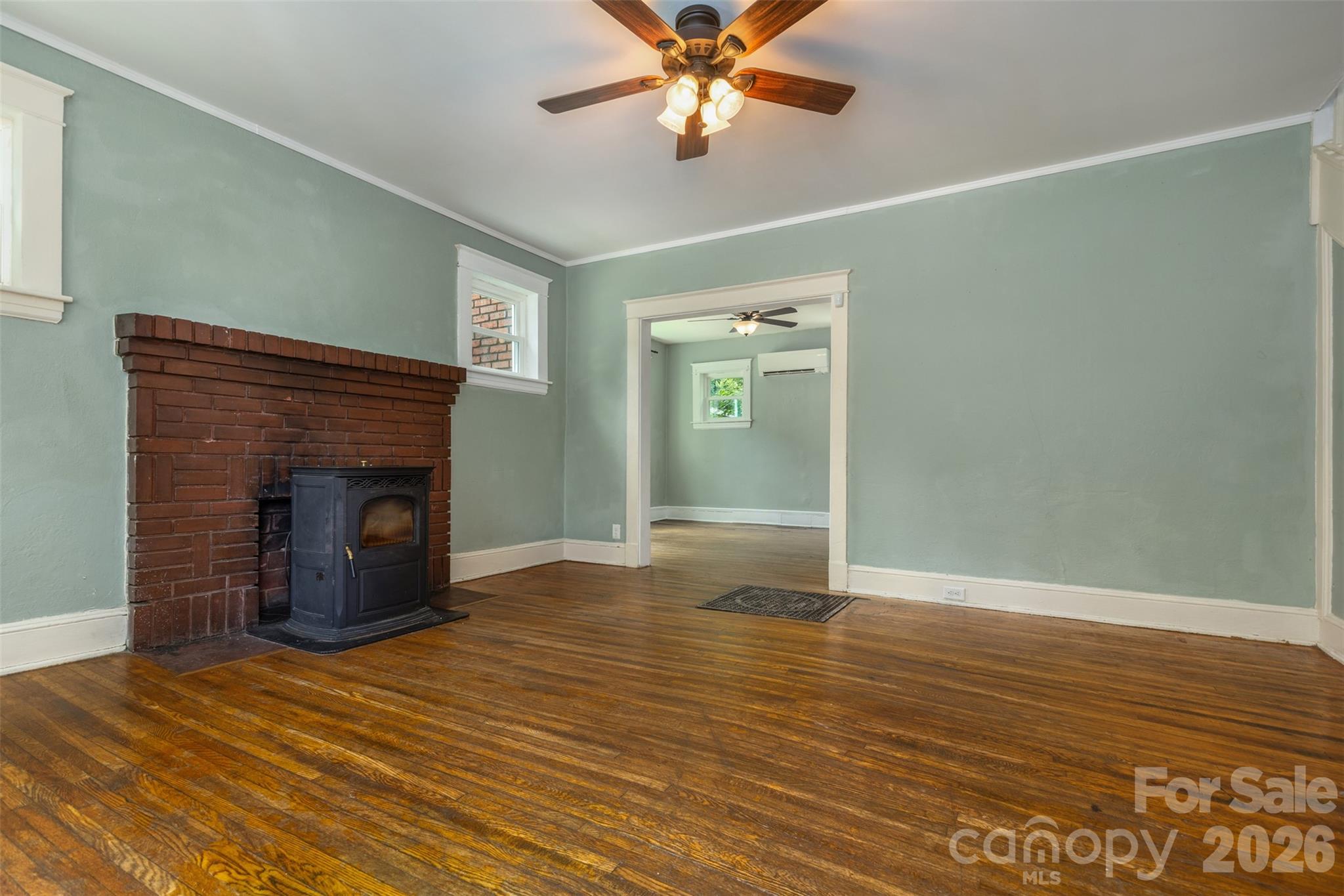 74 Arlington Street — Asheville