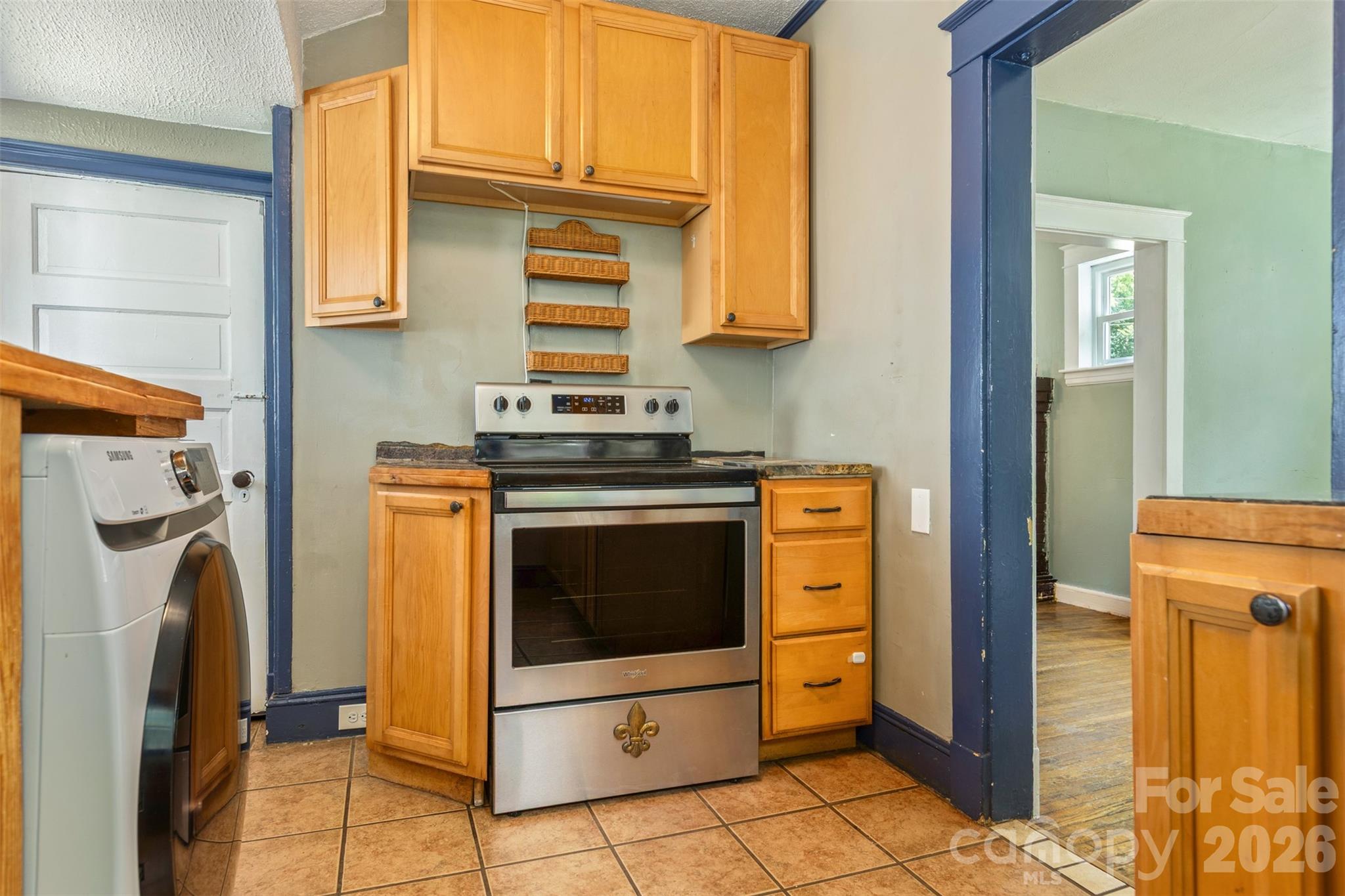 74 Arlington Street — Asheville