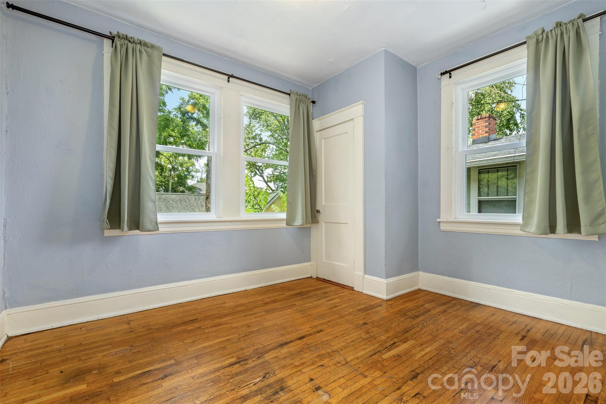 74 Arlington Street — Asheville