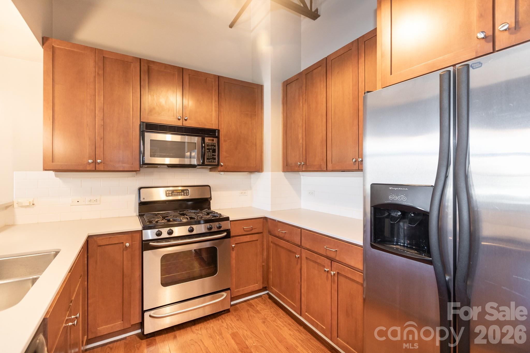 3920 Sharon Road — Charlotte