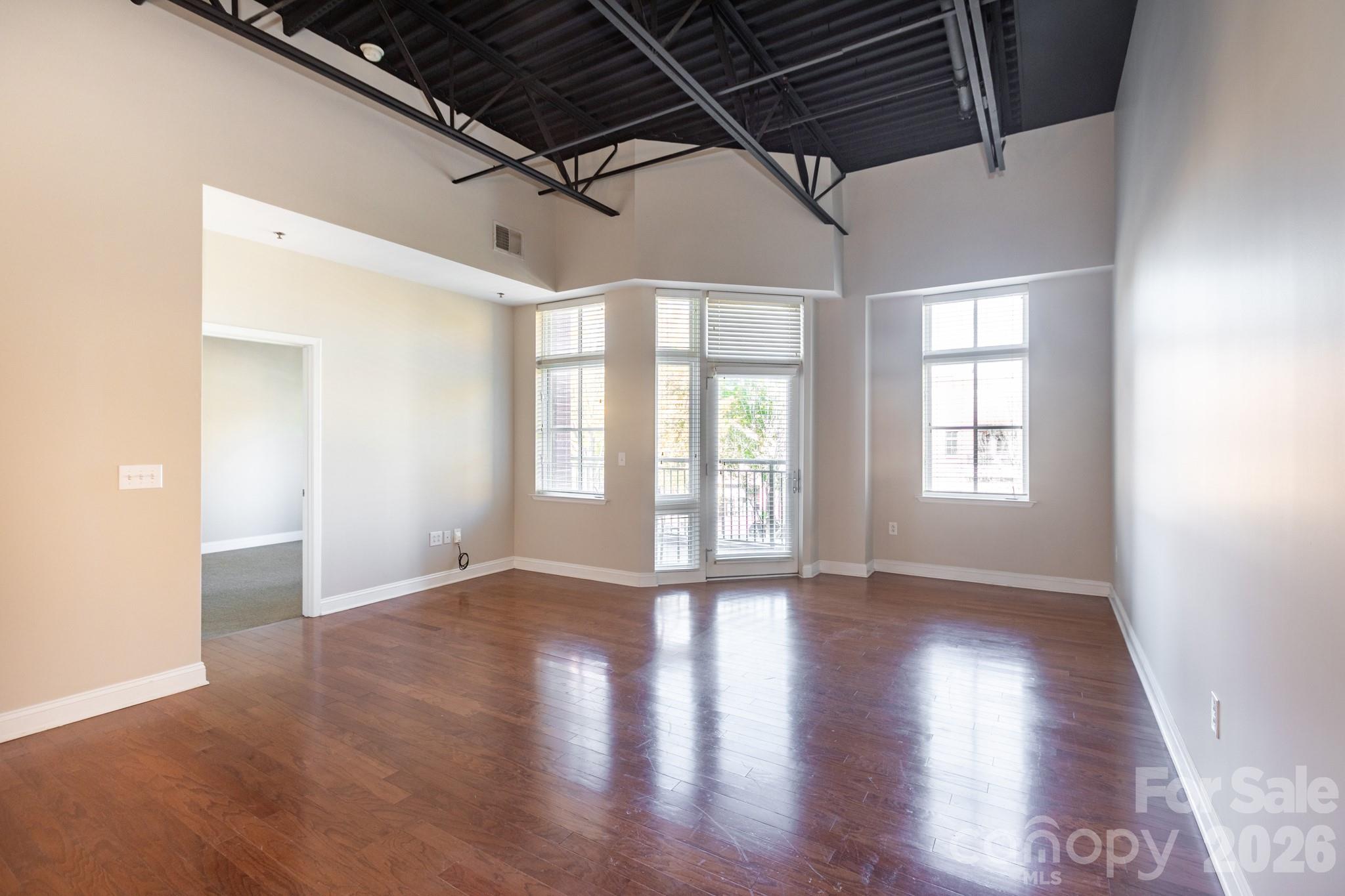 3920 Sharon Road — Charlotte
