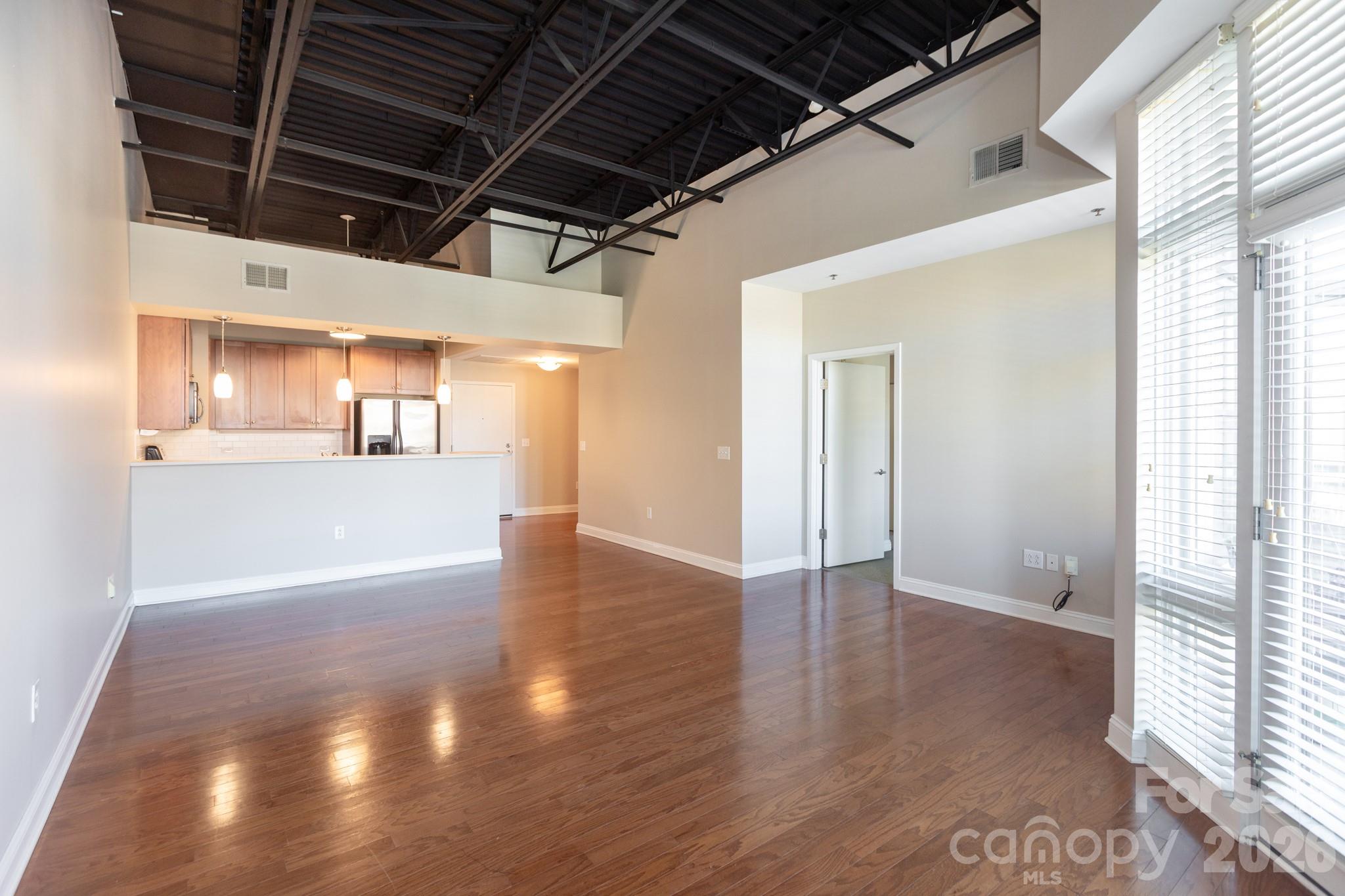3920 Sharon Road — Charlotte