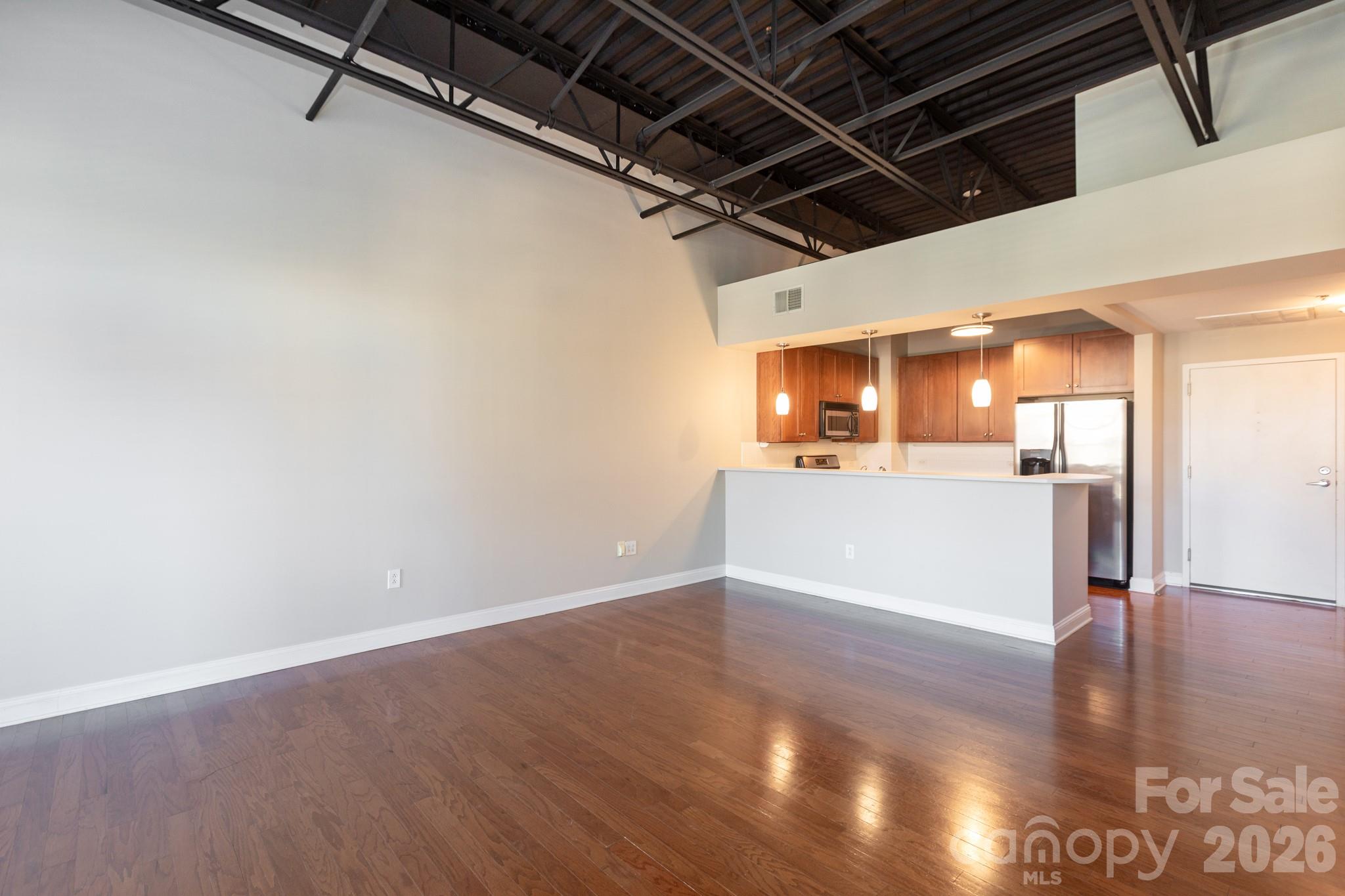 3920 Sharon Road — Charlotte