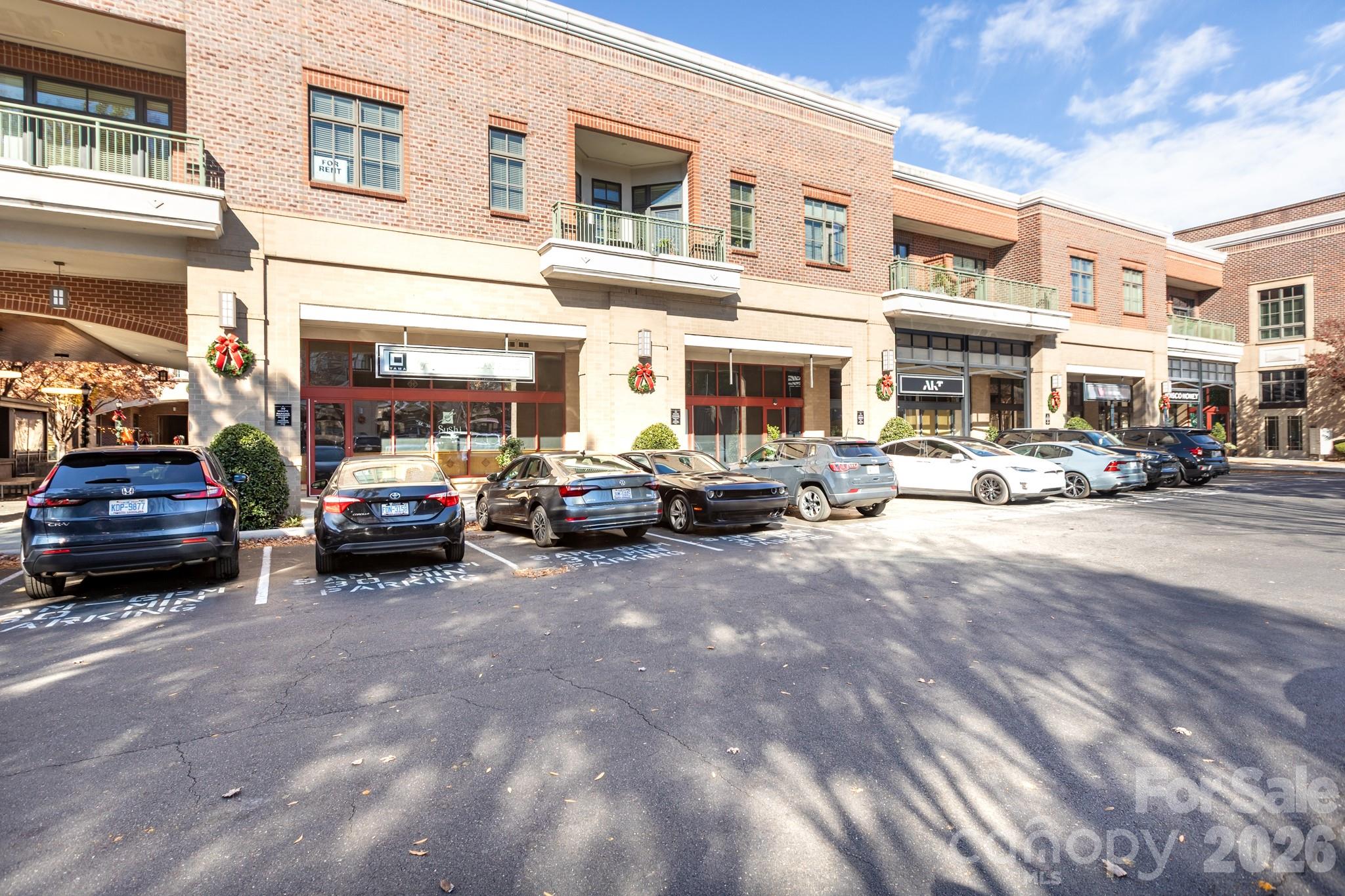 3920 Sharon Road — Charlotte