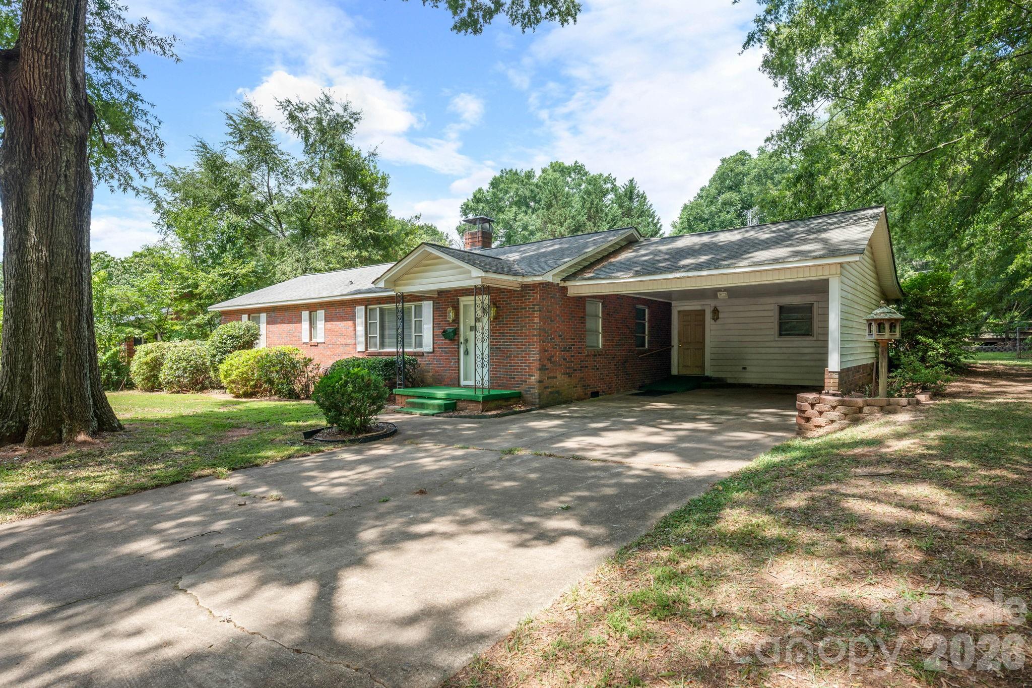 811 Katherine Avenue — Kings Mountain