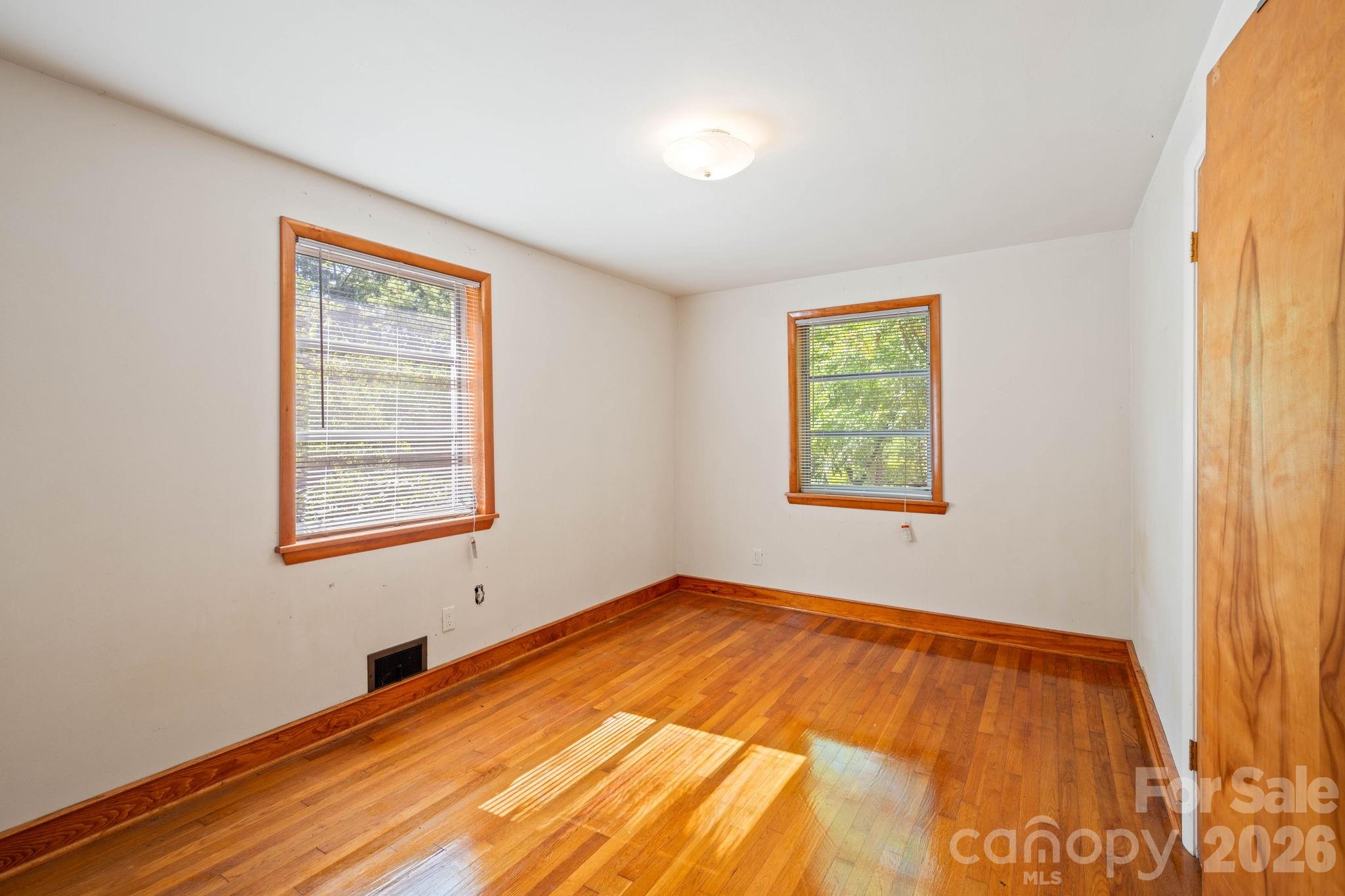 811 Katherine Avenue — Kings Mountain