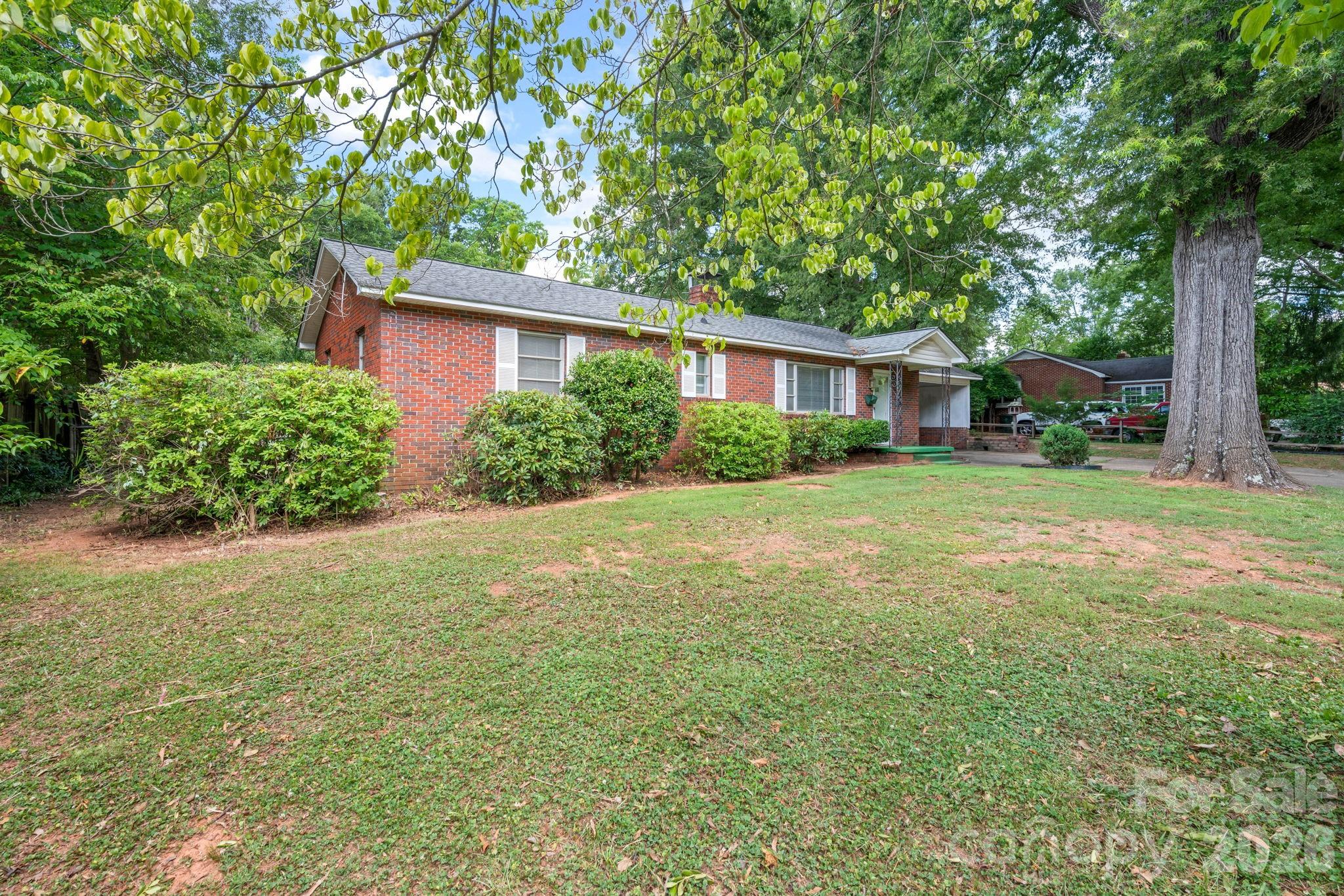 811 Katherine Avenue — Kings Mountain