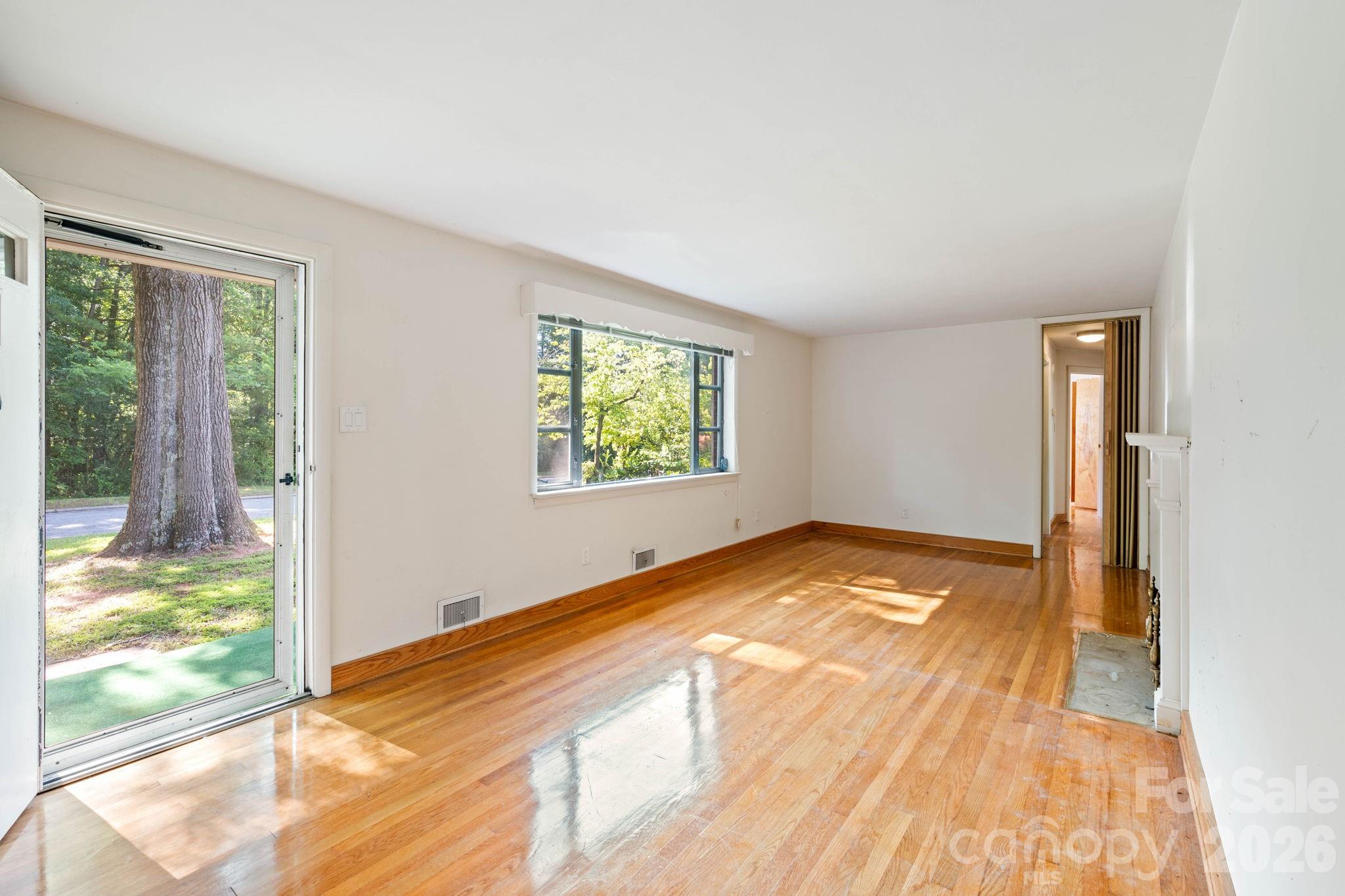 811 Katherine Avenue — Kings Mountain