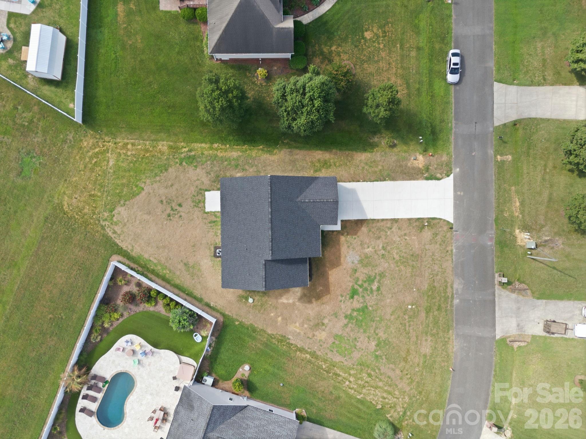 1962 Redwood Drive — Oakboro