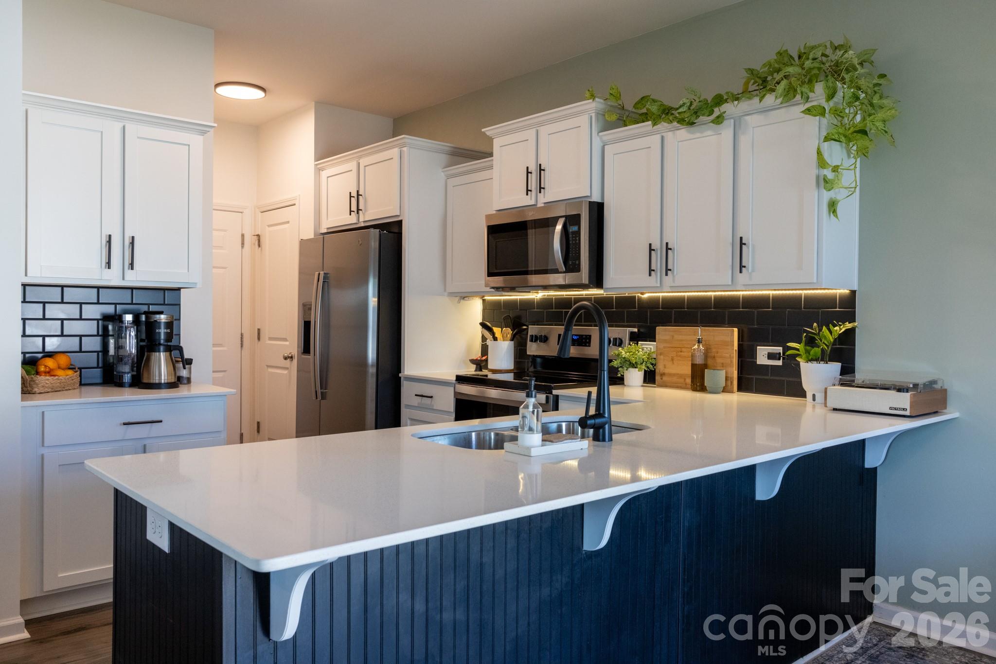 556 Willamette Drive — Salisbury