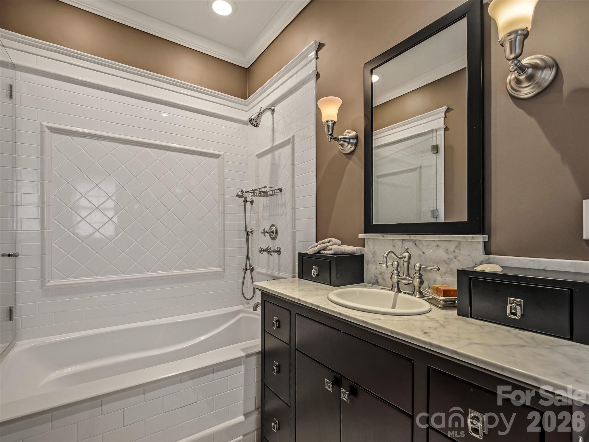 7 Stuyvesant Road — Biltmore Forest