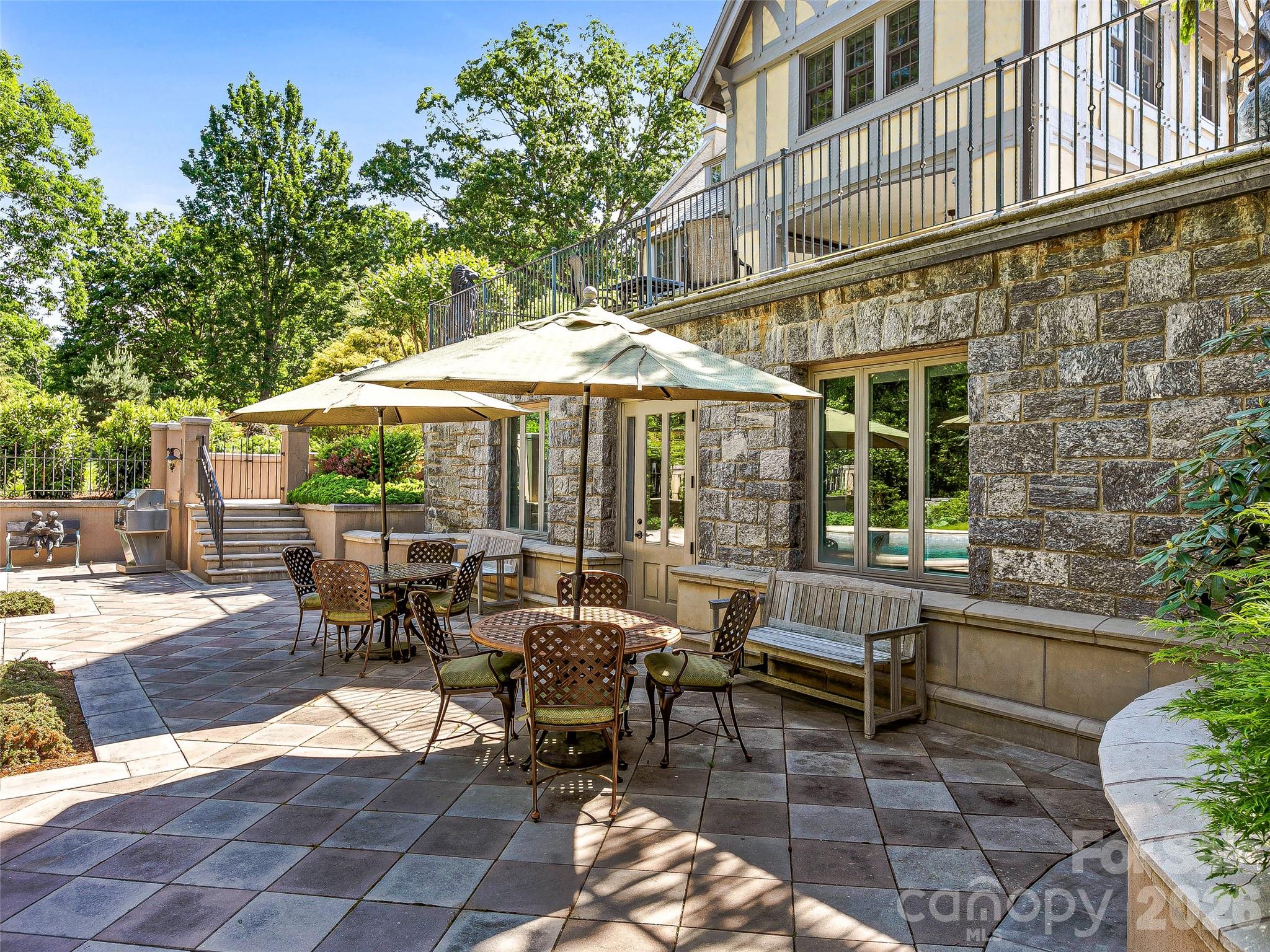 7 Stuyvesant Road — Biltmore Forest