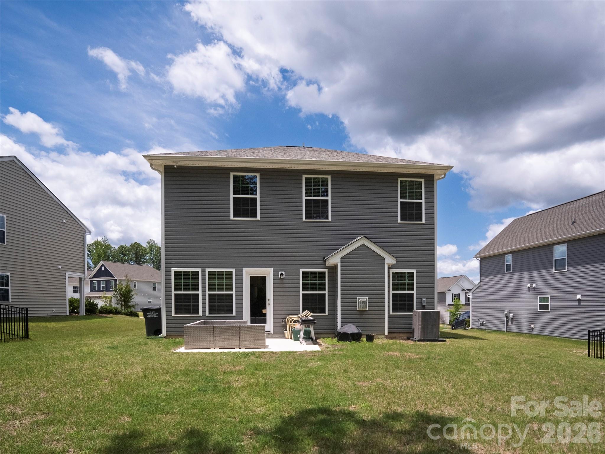 15521 Capps Road — Charlotte