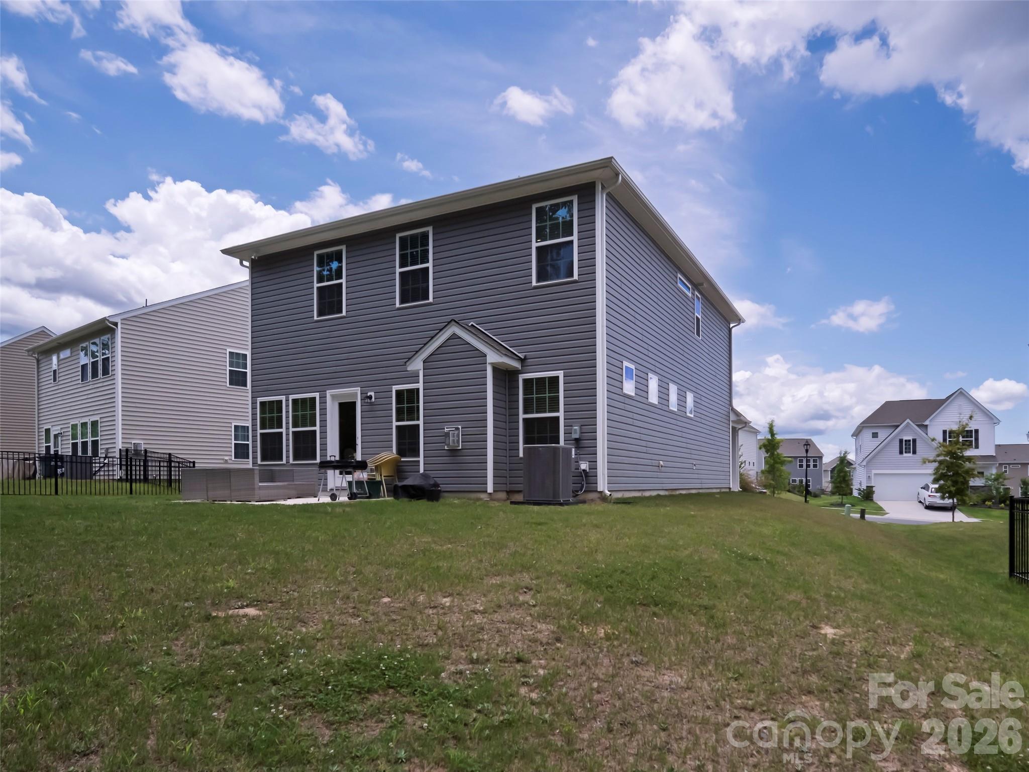 15521 Capps Road — Charlotte