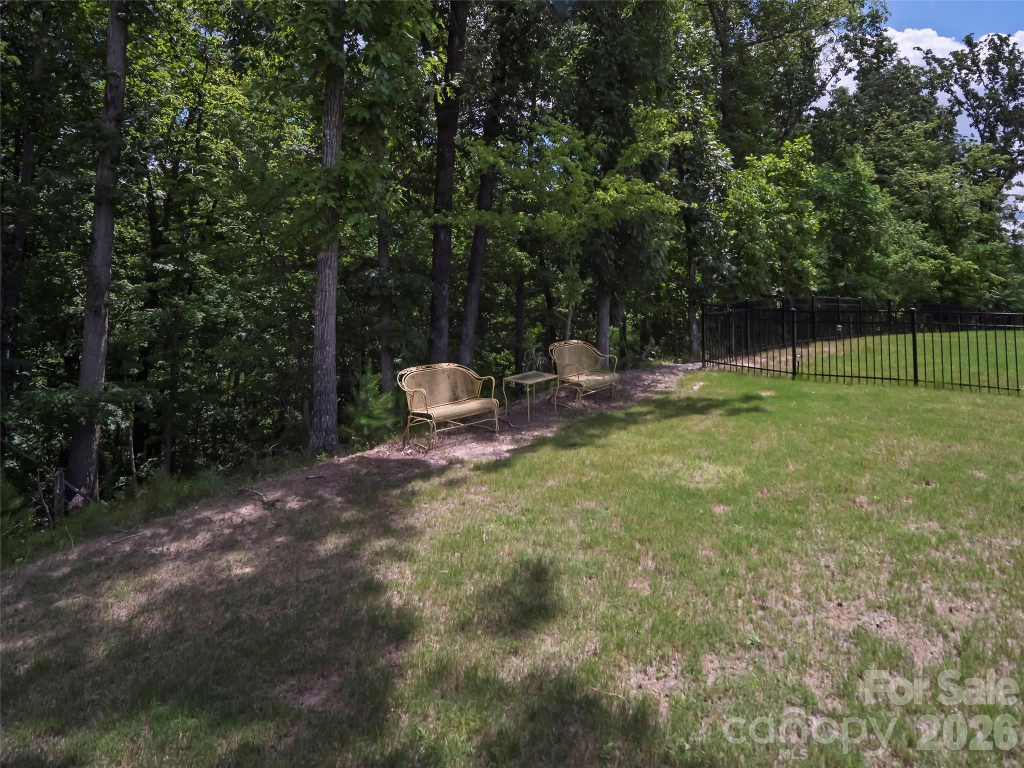 15521 Capps Road — Charlotte