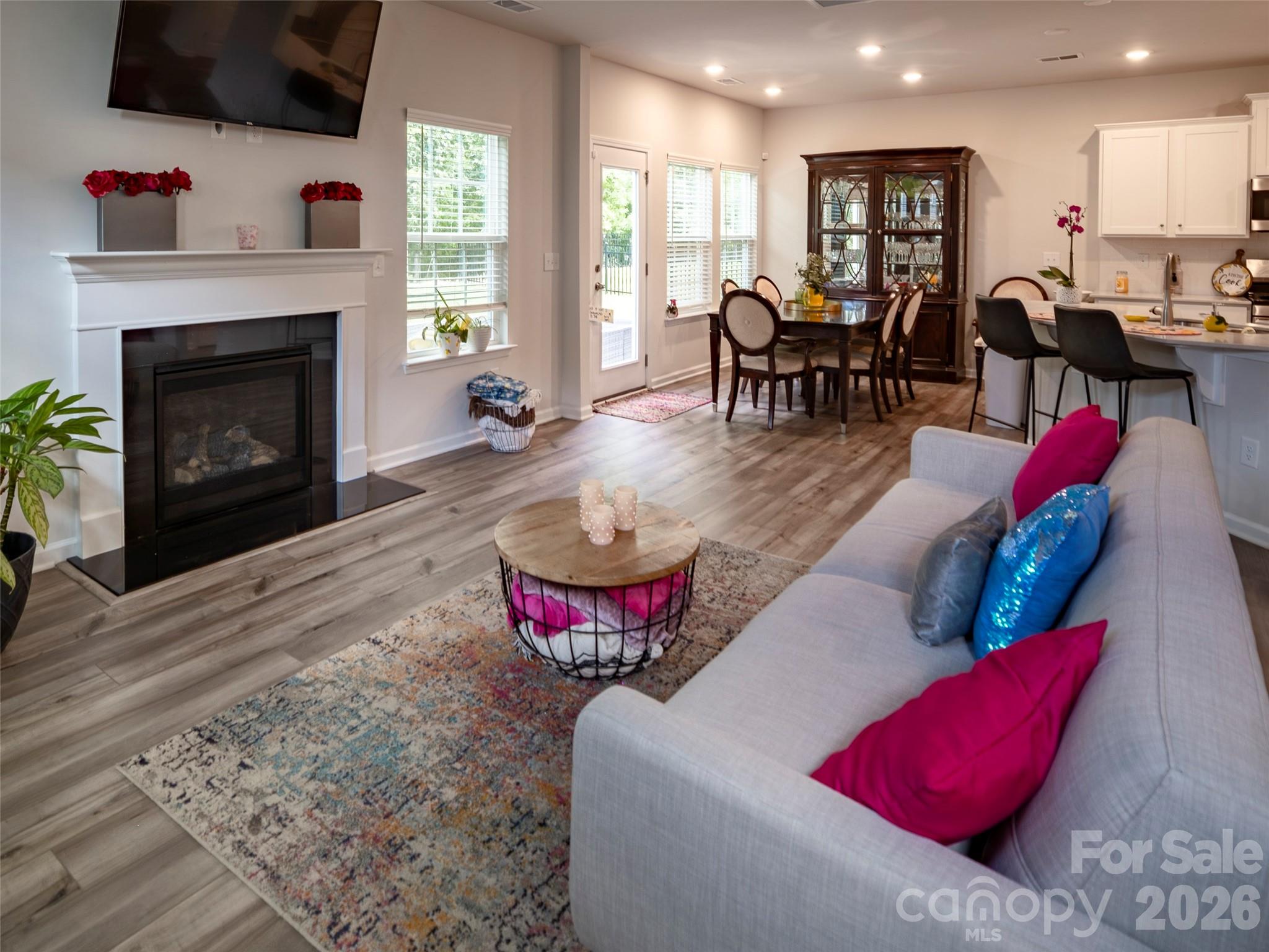 15521 Capps Road — Charlotte