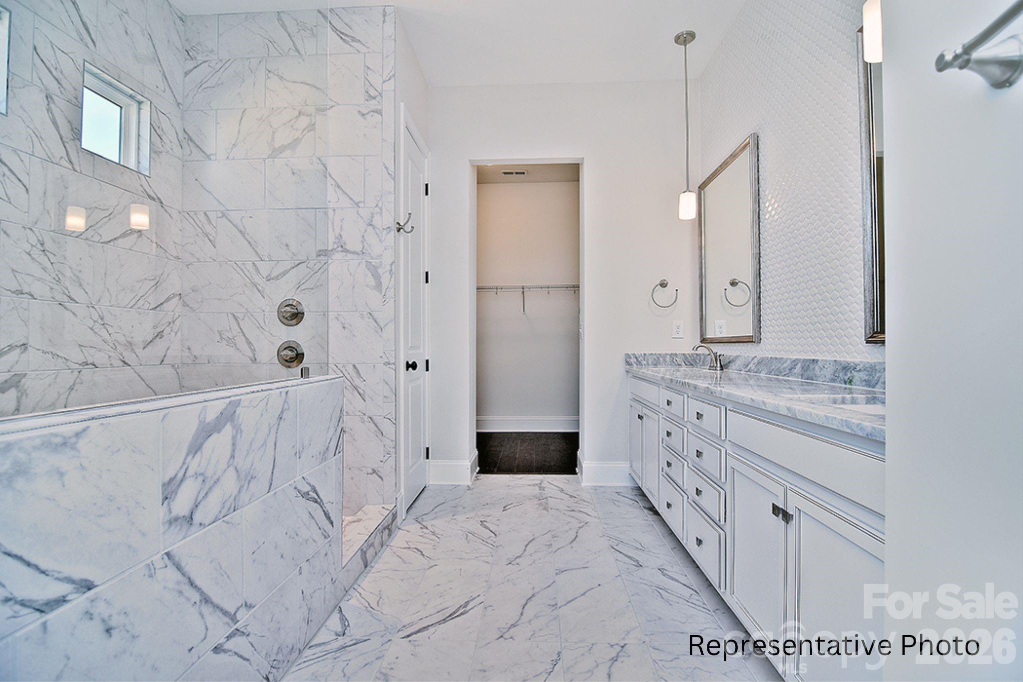 484 Edmunds Lane #48 — Clover
