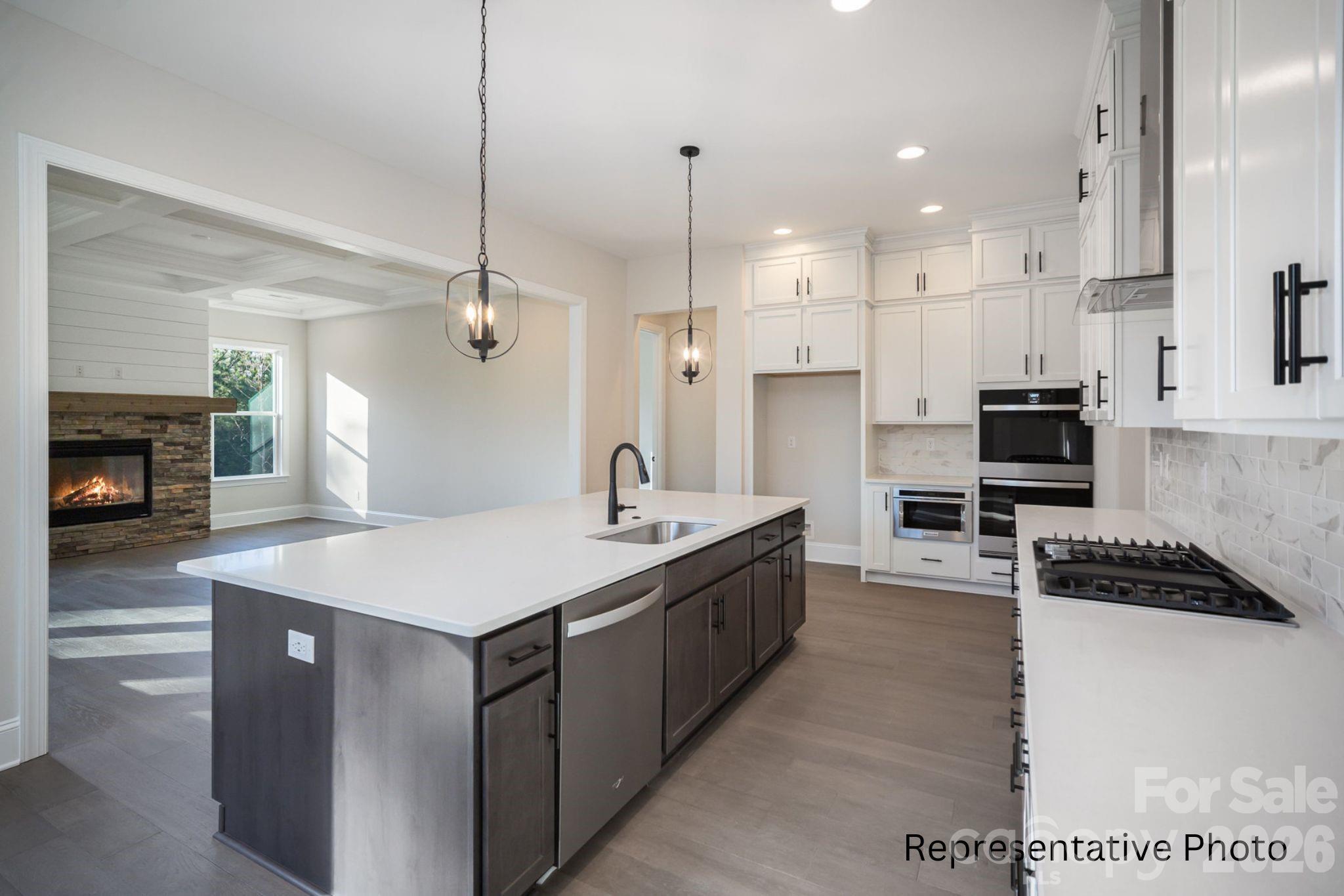 484 Edmunds Lane #48 — Clover