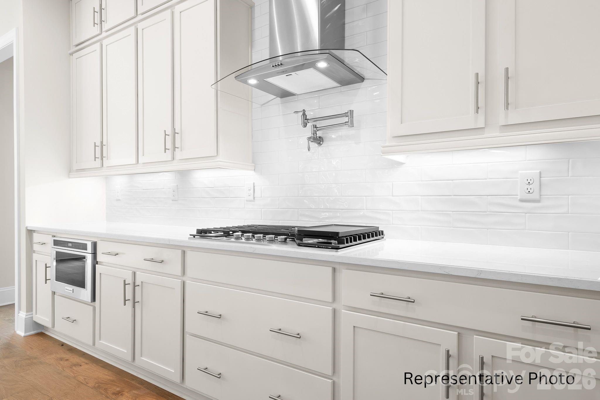 484 Edmunds Lane #48 — Clover