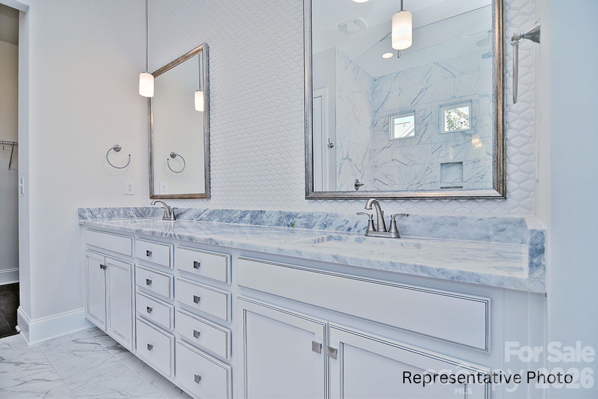 484 Edmunds Lane #48 — Clover