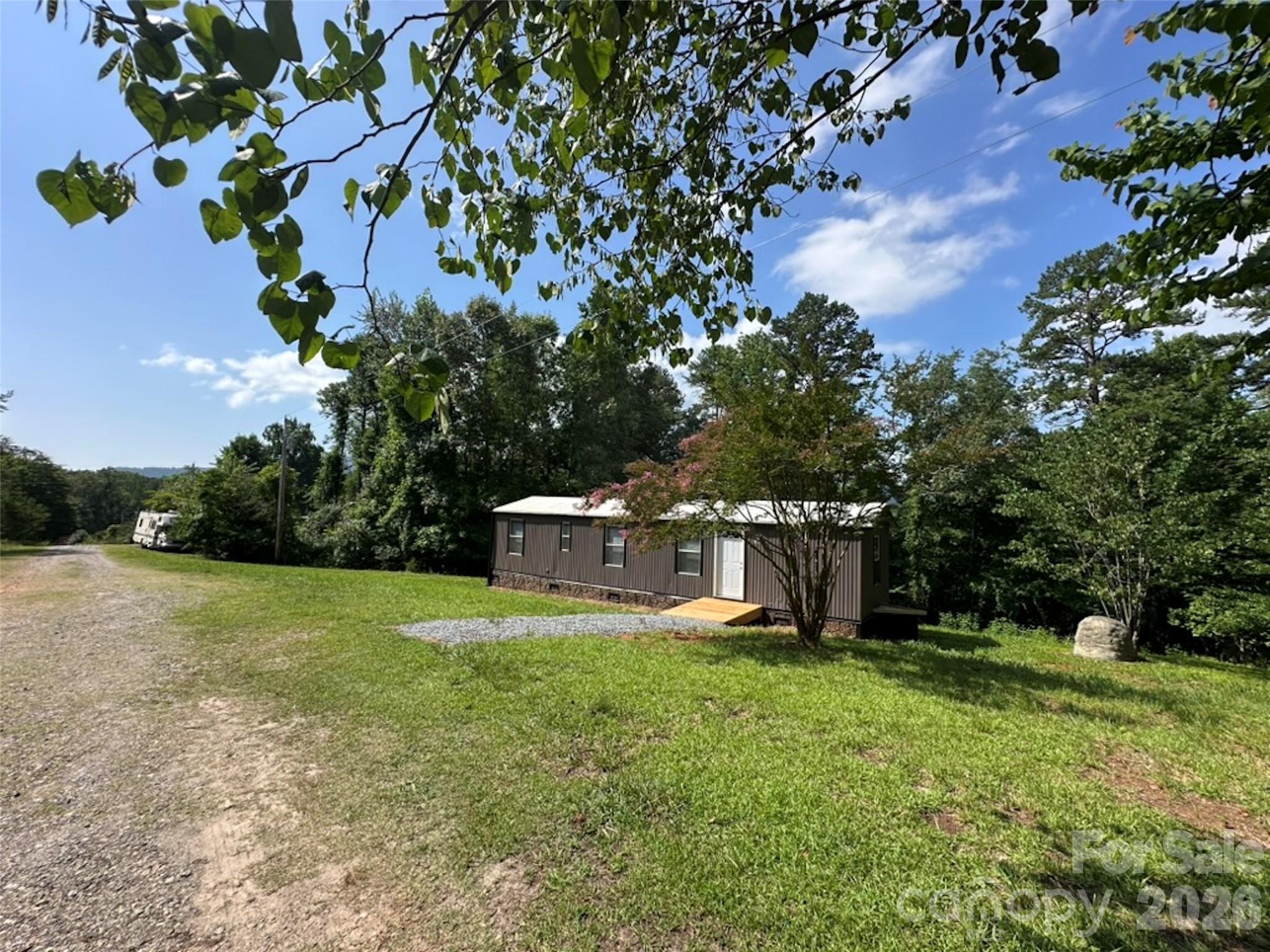 285 Cold Springs Road — Mill Spring