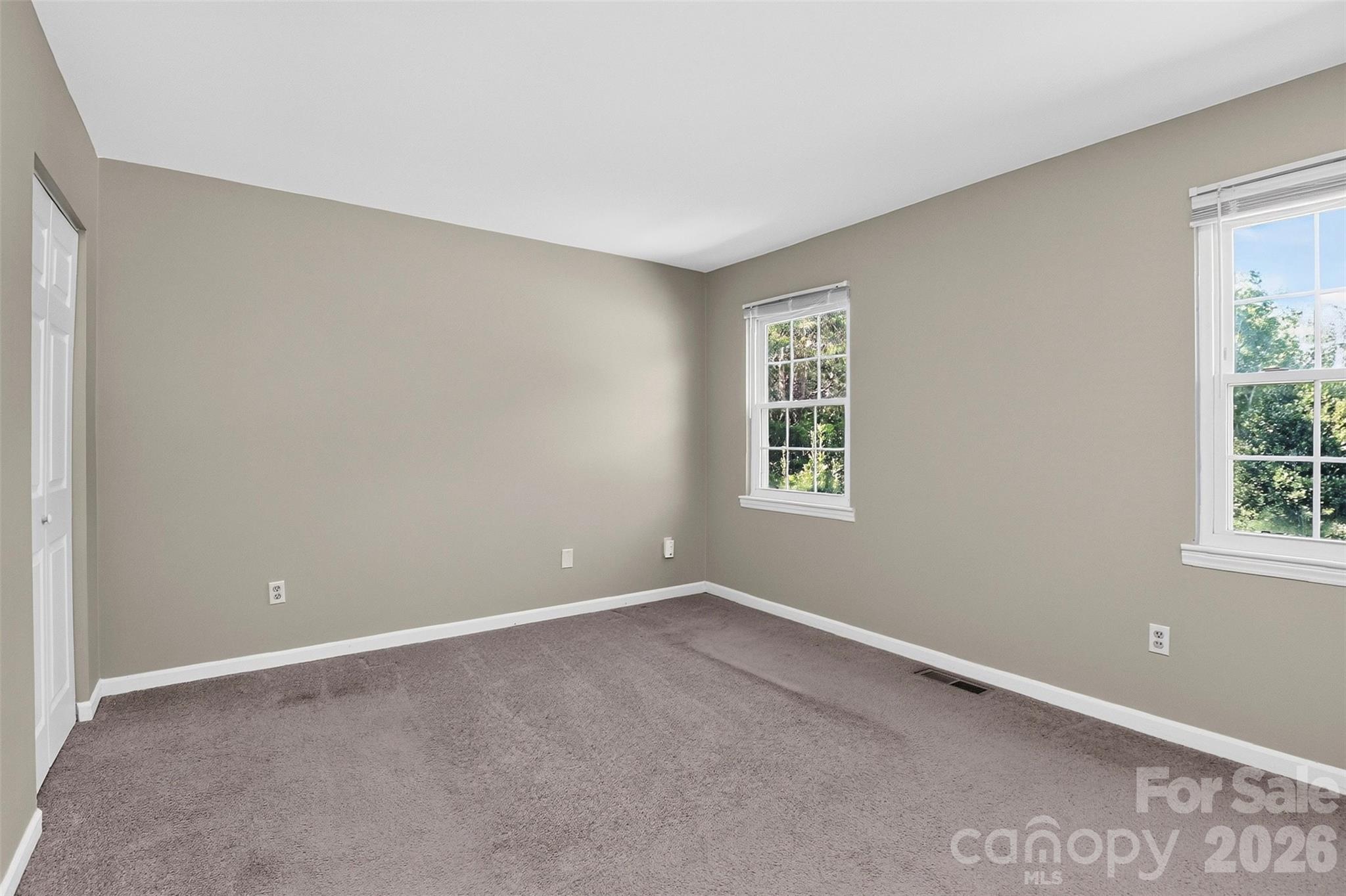 11117 Park Road — Charlotte