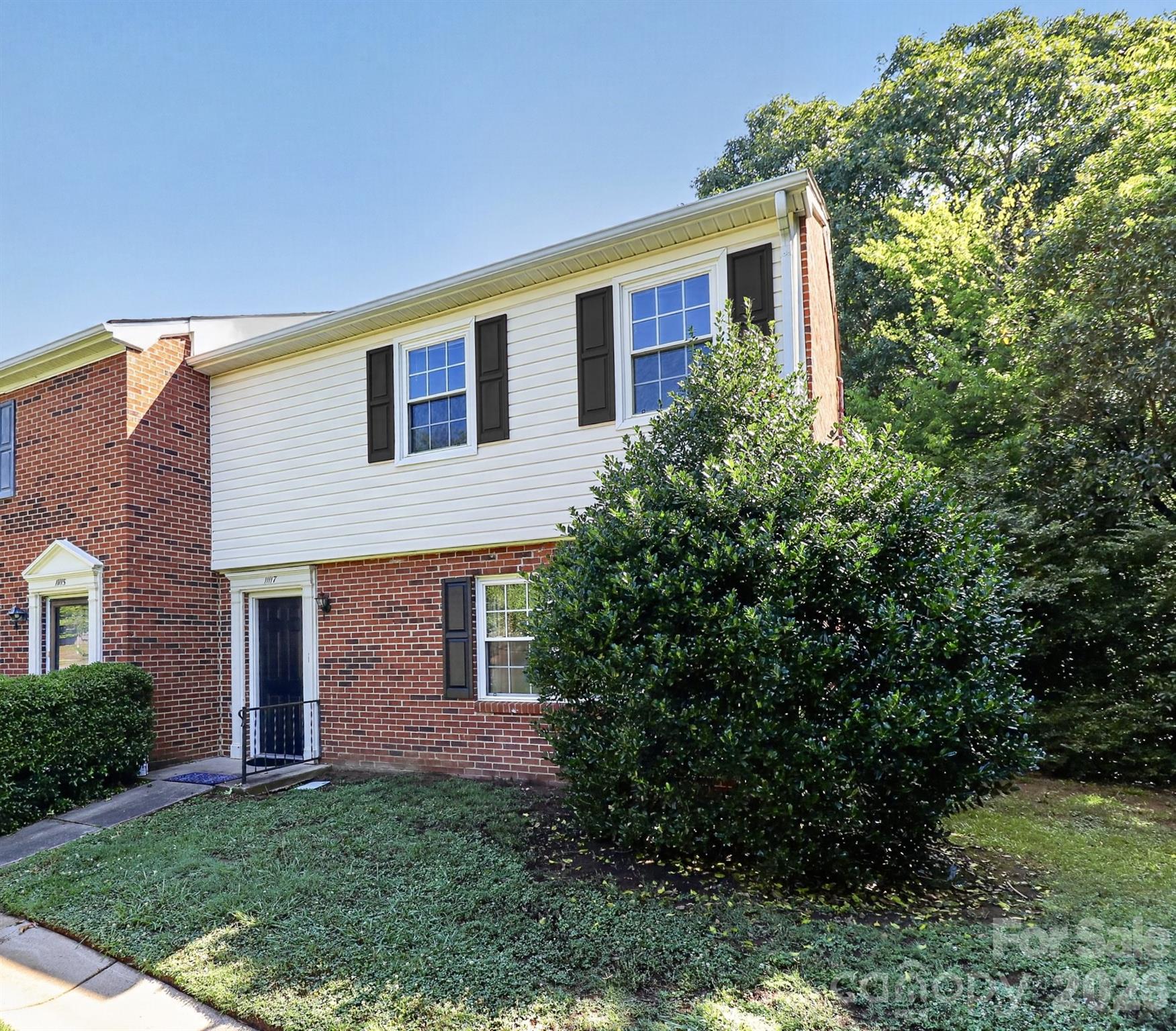 11117 Park Road — Charlotte