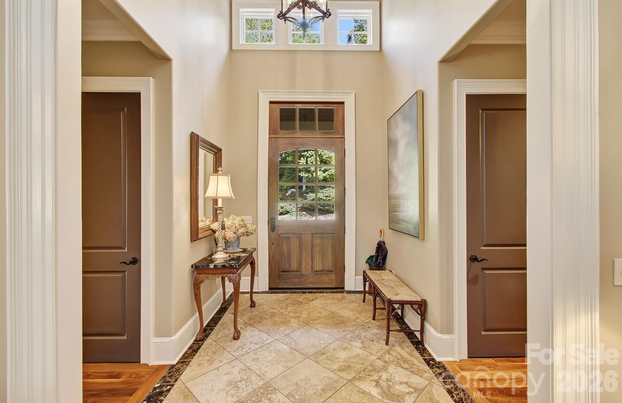 1333 Solomon Circle — Hendersonville