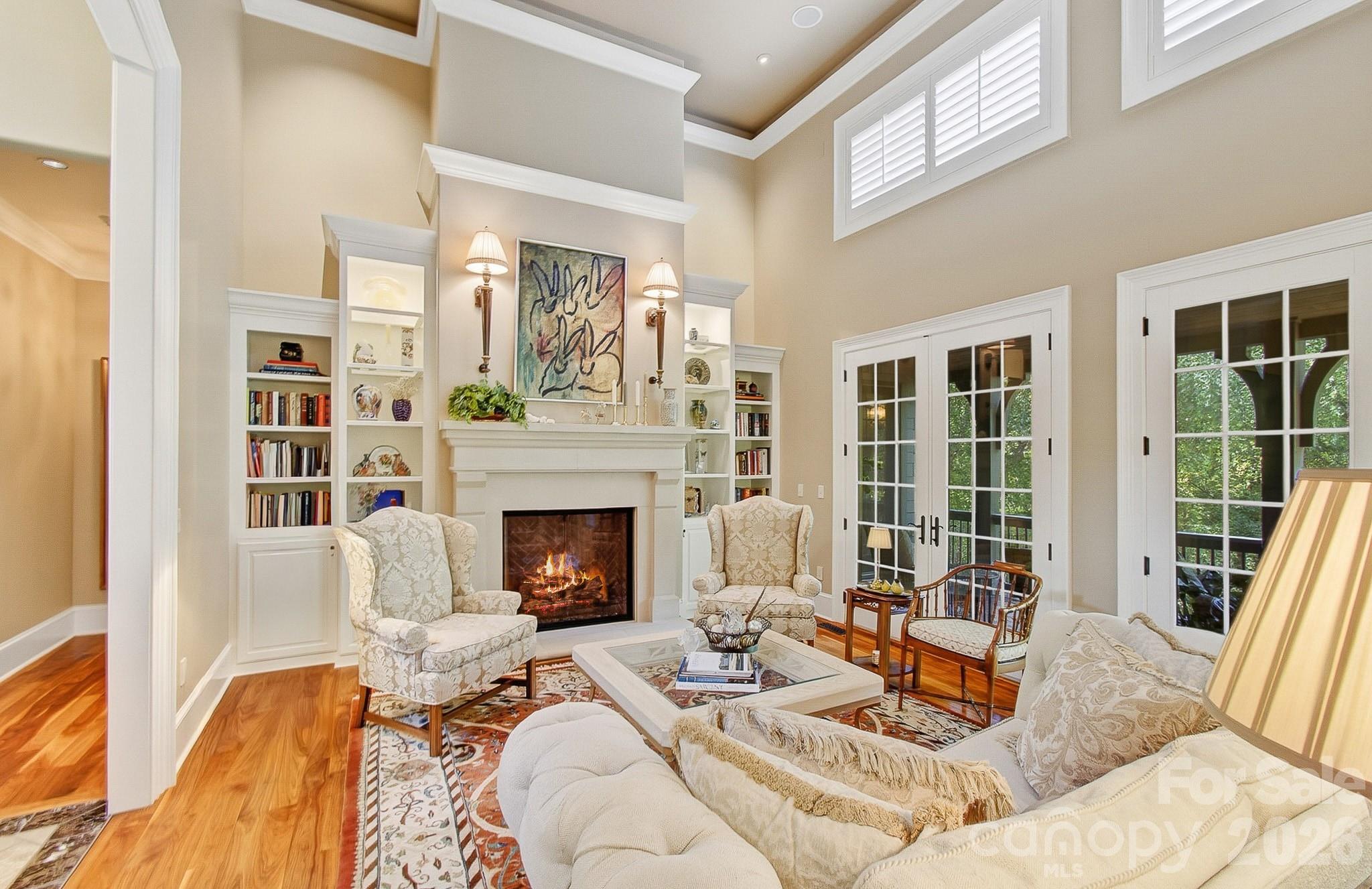 1333 Solomon Circle — Hendersonville