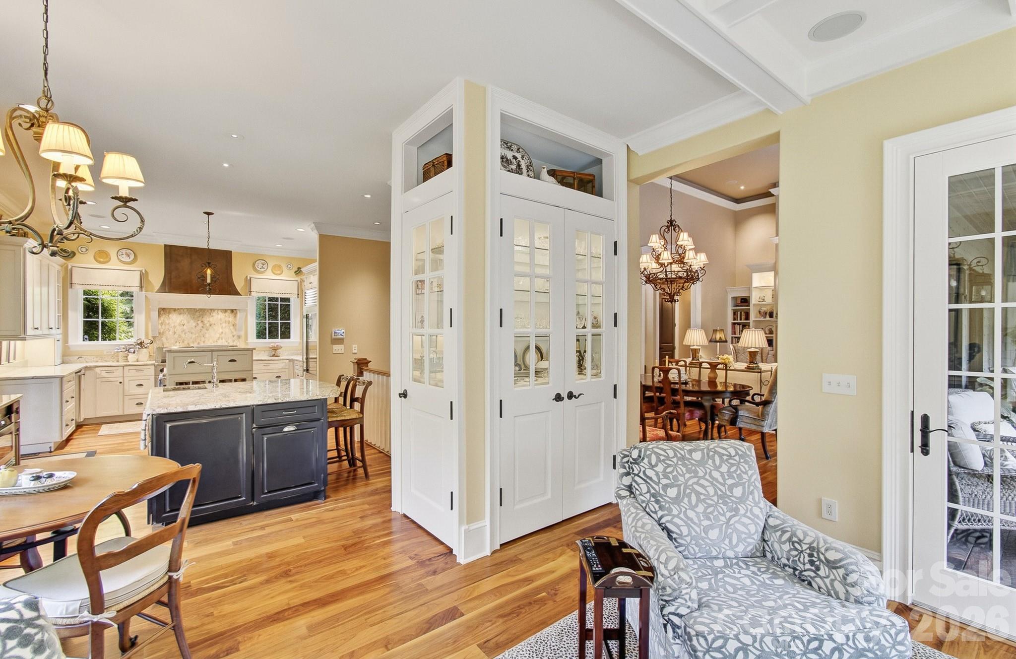 1333 Solomon Circle — Hendersonville