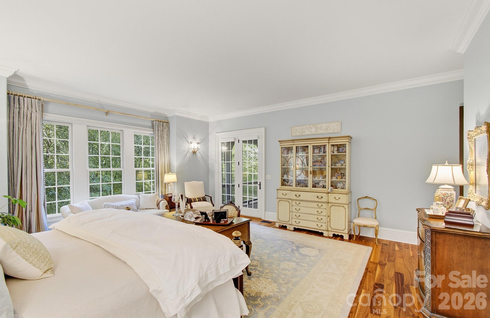 1333 Solomon Circle — Hendersonville