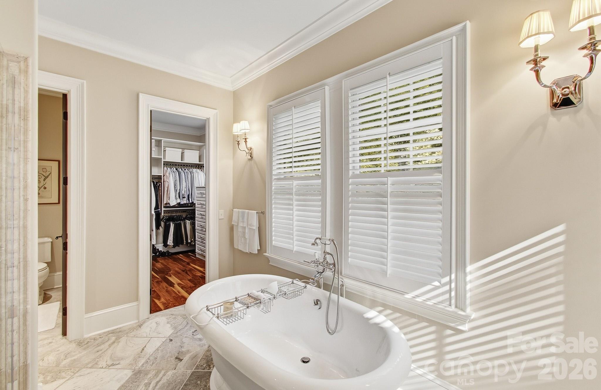 1333 Solomon Circle — Hendersonville