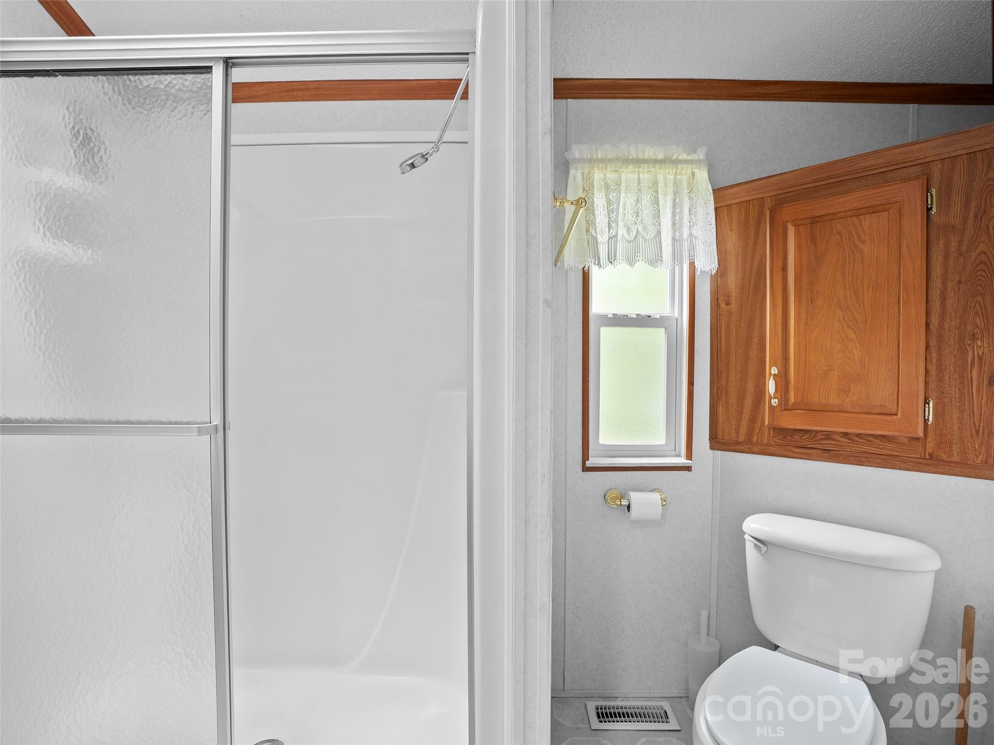 43 Pike Point — Waynesville
