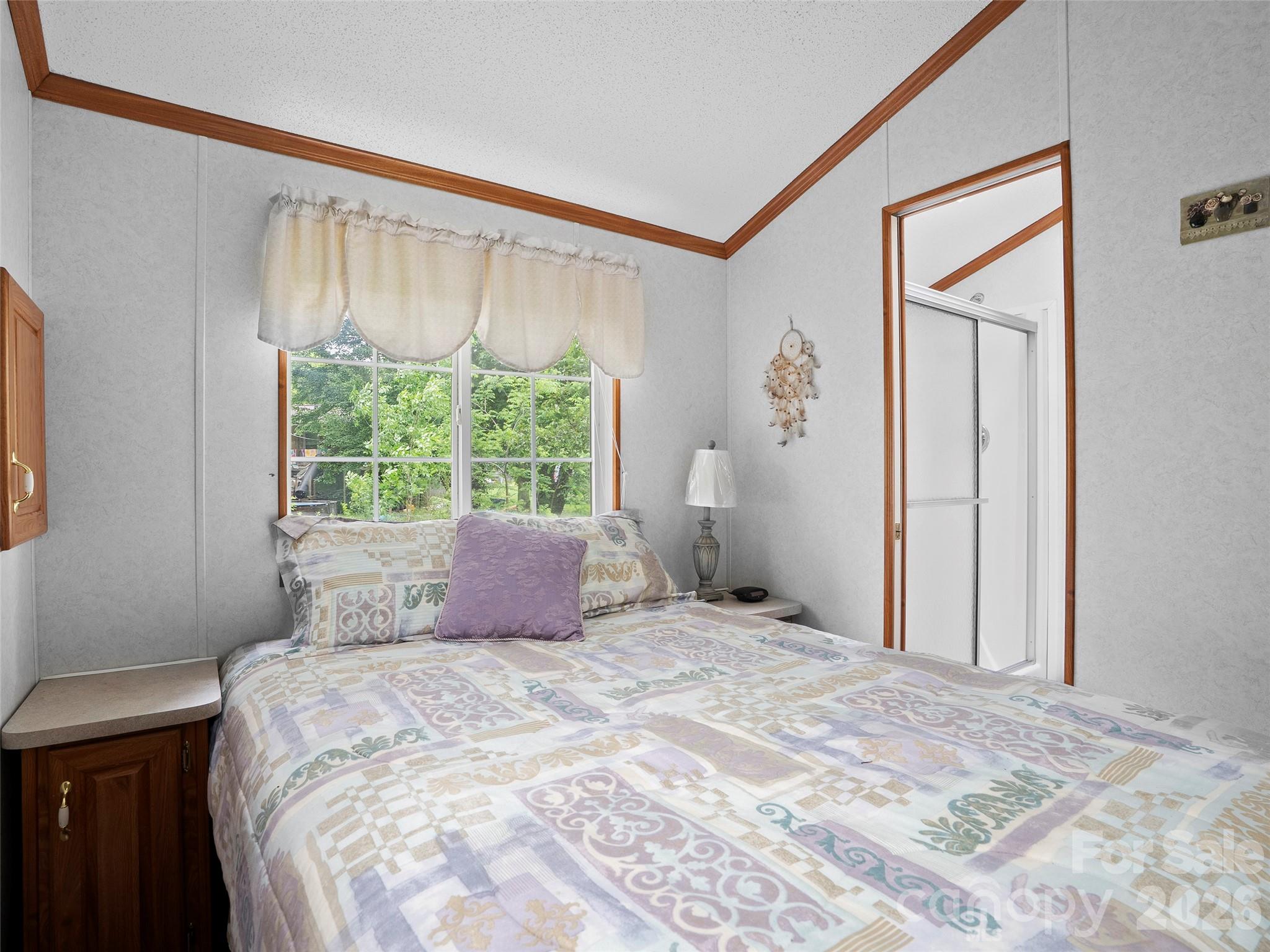 43 Pike Point — Waynesville