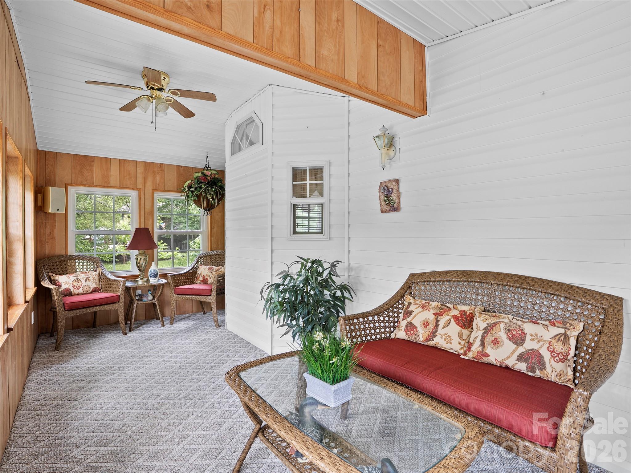 43 Pike Point — Waynesville