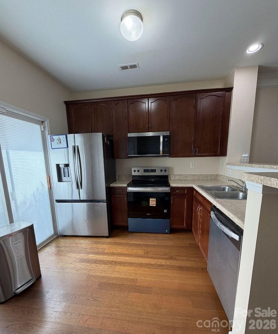 8409 Scotney Bluff Avenue — Charlotte