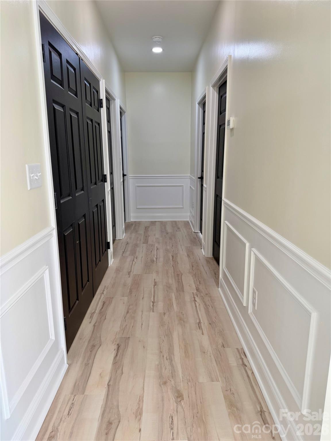 1204 Spring Time Court SW — Lenoir