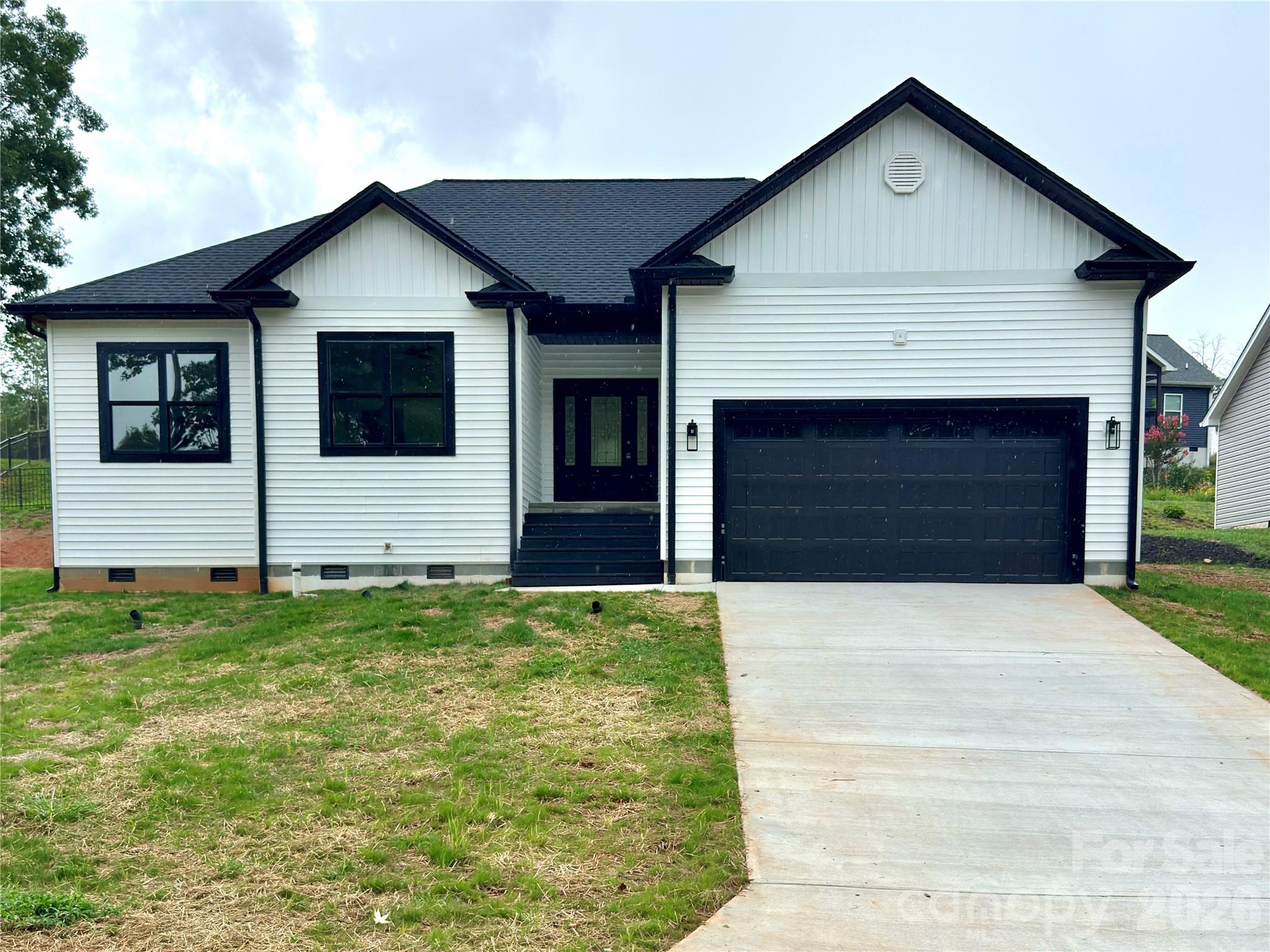 1204 Spring Time Court SW — Lenoir