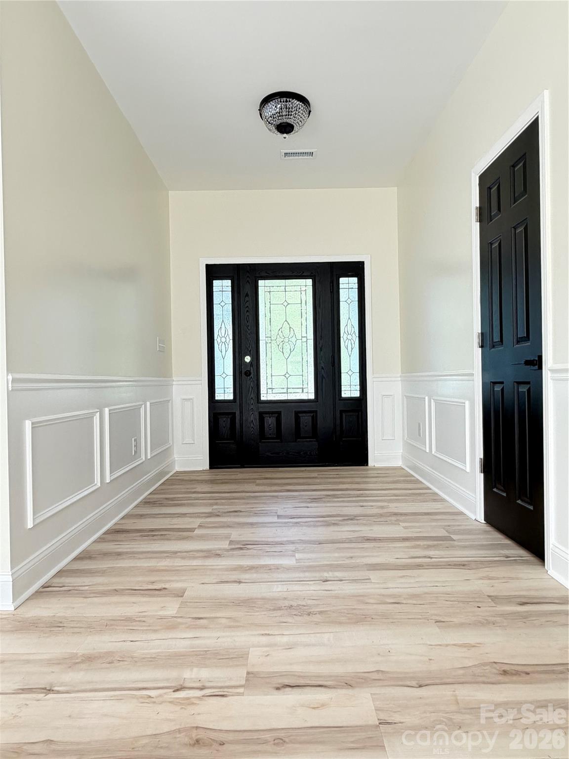 1204 Spring Time Court SW — Lenoir