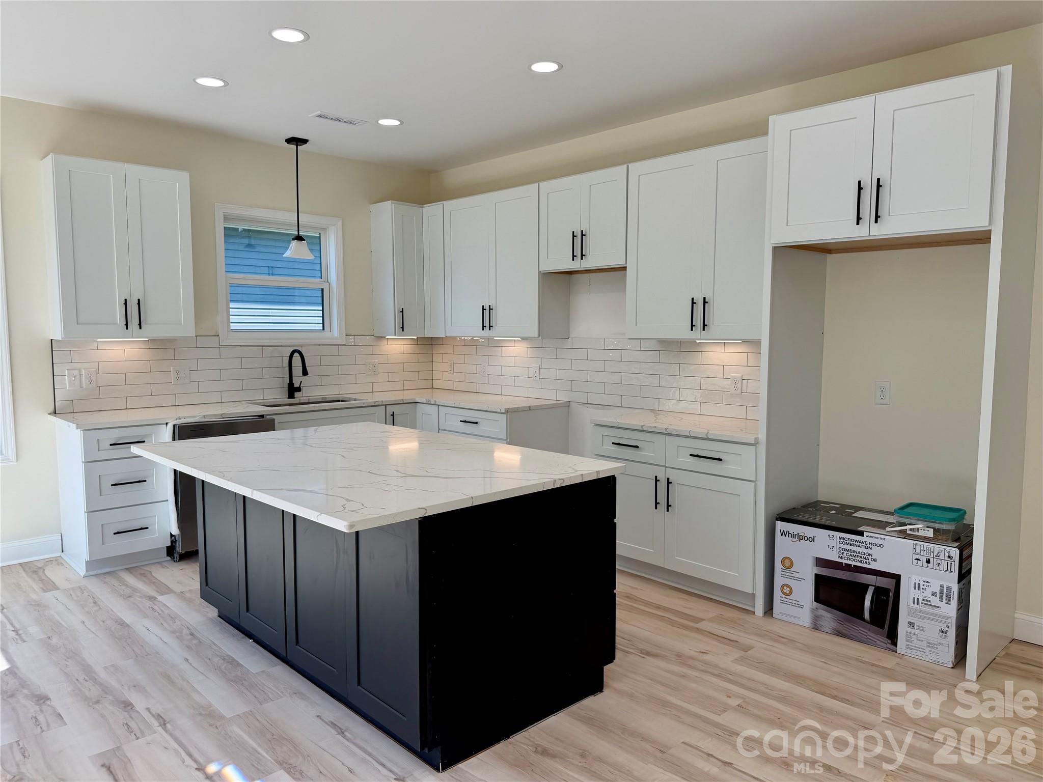 1204 Spring Time Court SW — Lenoir